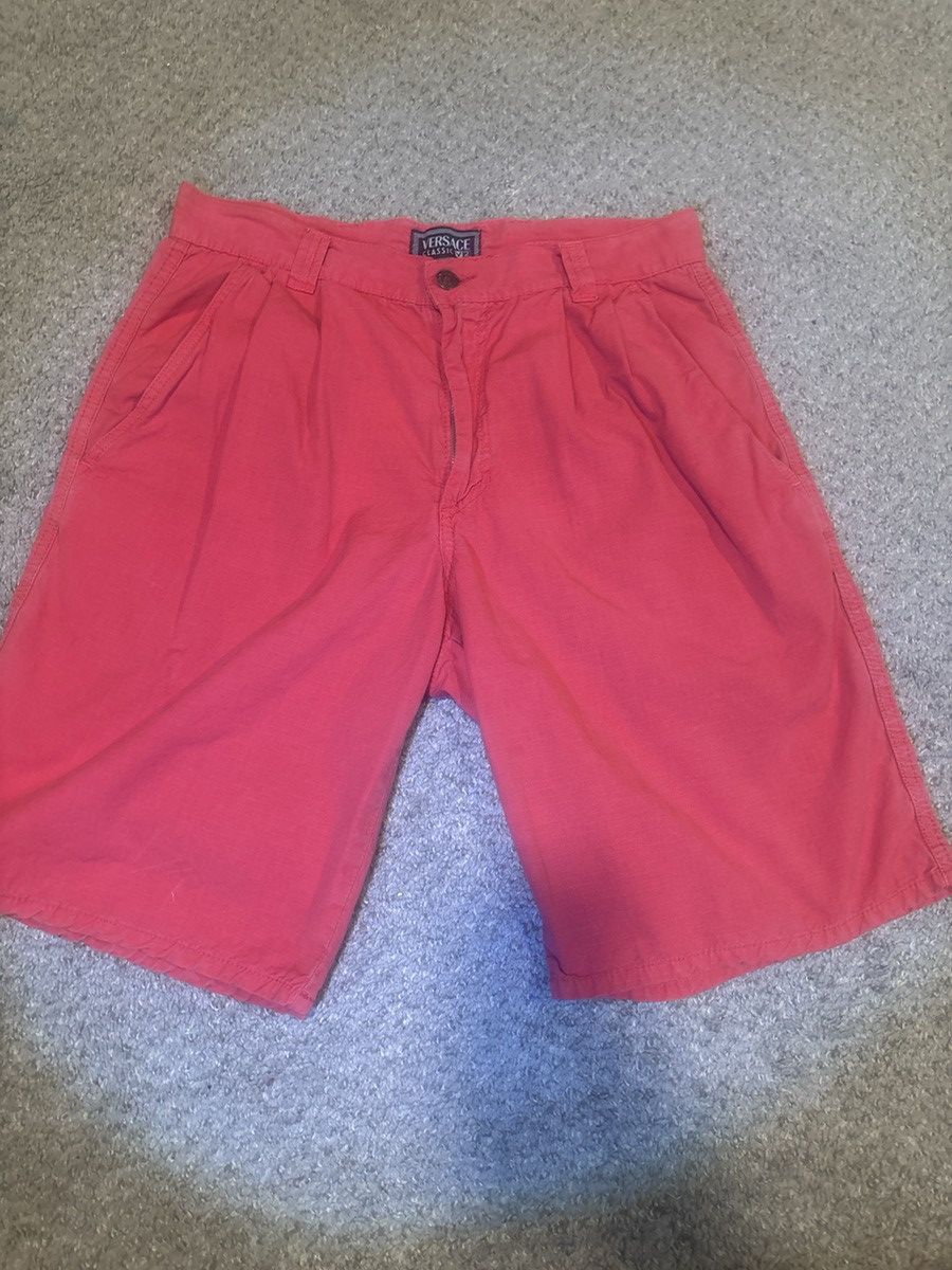 Versace Versace V2 Red Shorts Size US 32 / EU 48 - 1 Thumbnail