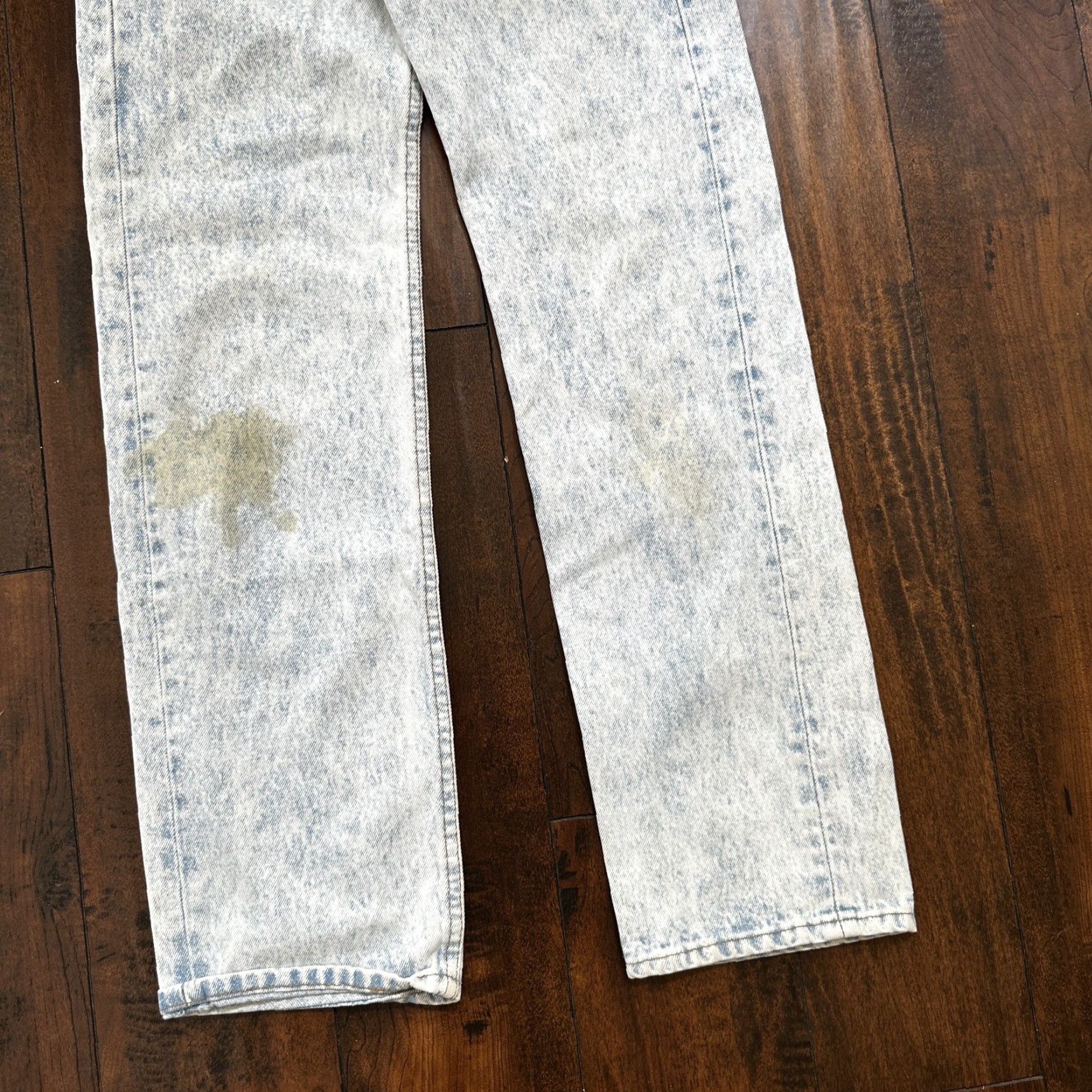 Levi's VINTAGE Levi's 501 Jeans 90s Straight Button Fly 27x32 Blue Cotton Denim USA Tag Mens Size US 27 - 3 Thumbnail
