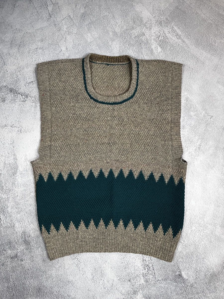 Vintage Vintage 90s Japanese knit vest streetwear size M Size US M / EU 48-50 / 2 - 1 Thumbnail