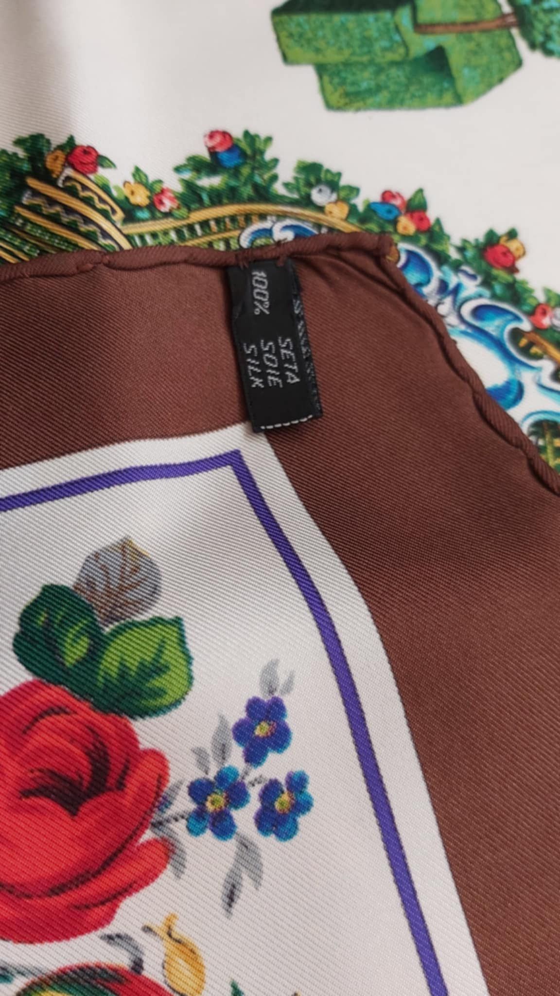 Karl Lagerfeld × Vintage Karl Lagerfeld silk scarf Italy Size ONE SIZE - 15 Thumbnail