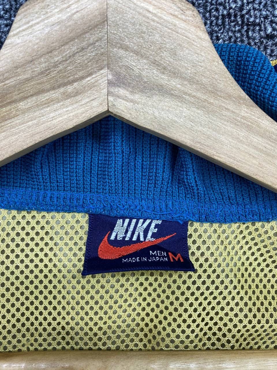 Nike Vintage 80s Nike International Light Jacket Size US M / EU 48-50 / 2 - 7 Thumbnail