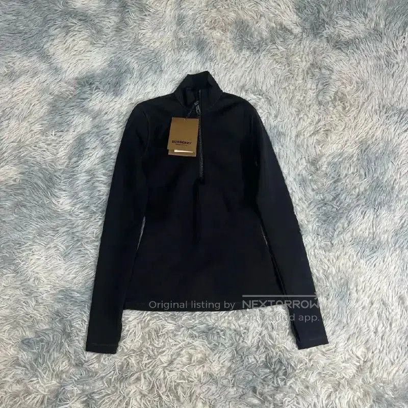 Burberry Burberry Women's Black Cotton T-Shirt XS. Size XS / US 0-2 / IT 36-38 - 1 Thumbnail