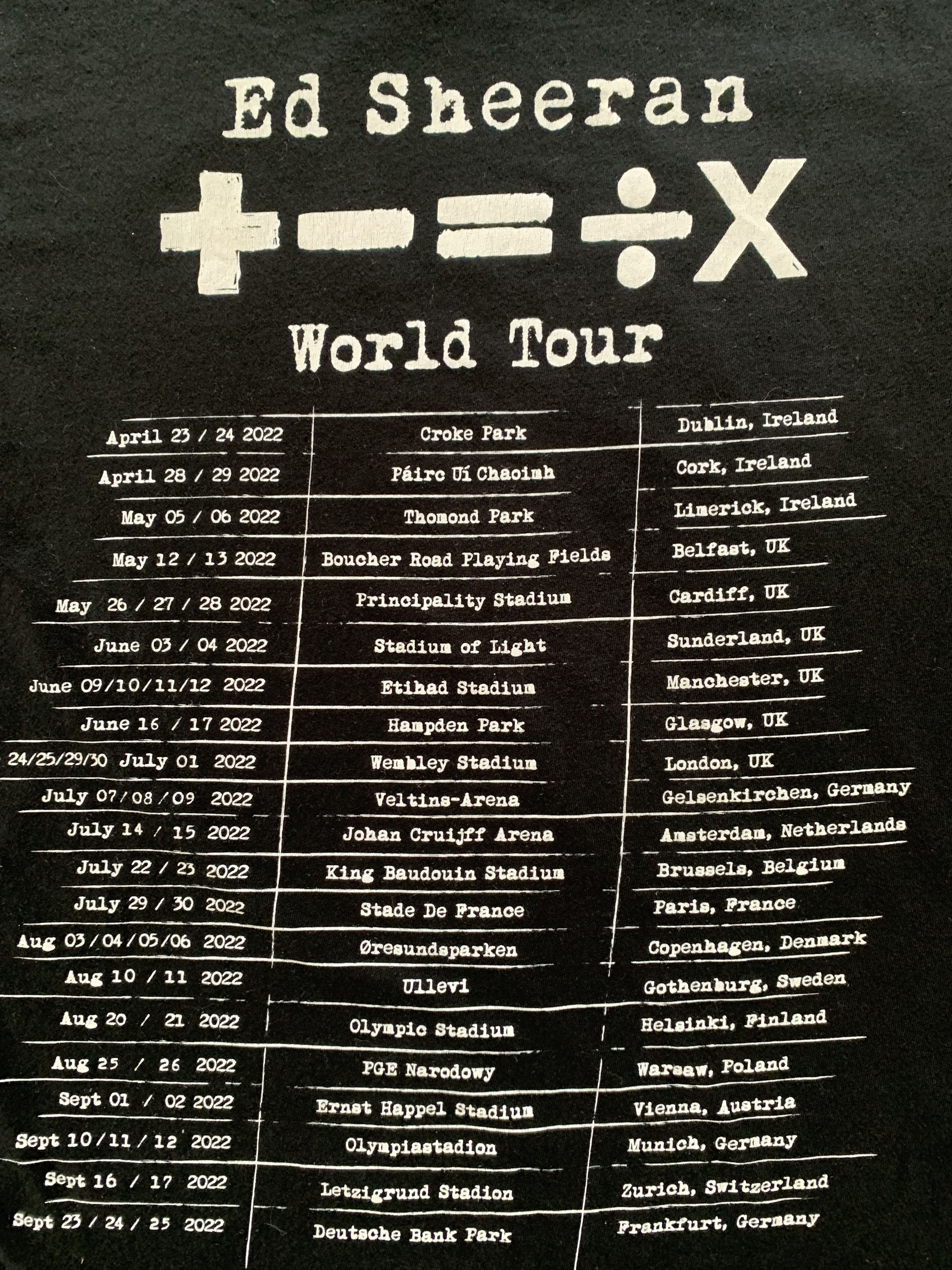 Band Tees Ed Sheeran 2022 Tour T Shirt Size US S / EU 44-46 / 1 - 6 Thumbnail