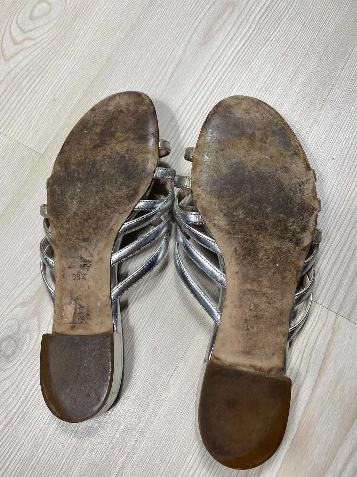 Miu Miu Miu Miu Silver Leather Slippers Flats - US 7.5 EU 38 Size US 7.5 / IT 37.5 - 6 Thumbnail