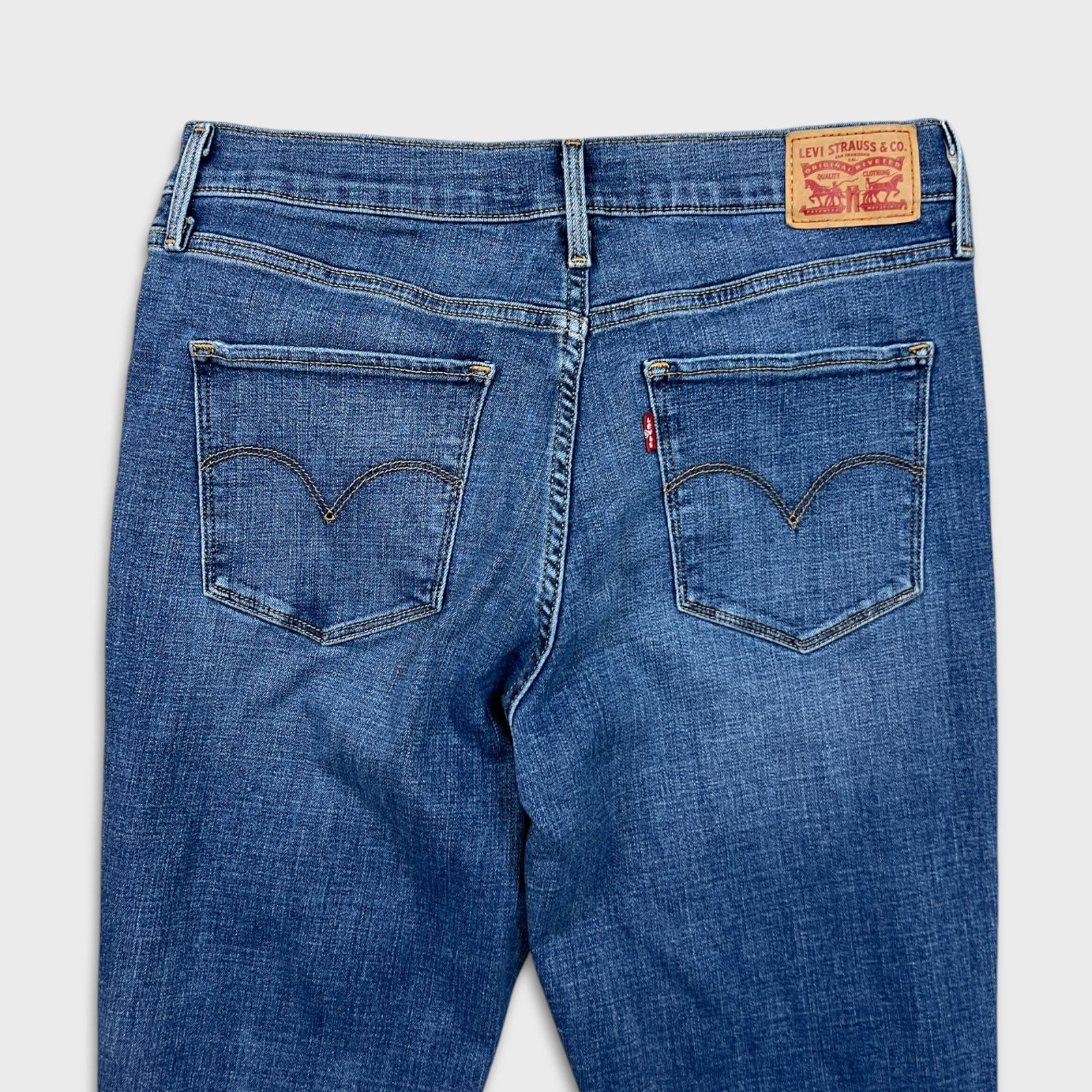 Levi's × Vintage Levi's 311 Jeans sz 30 Shaping Skinny Medium Wash Denim Pant Size 30" / US 8 / IT 44 - 6 Thumbnail