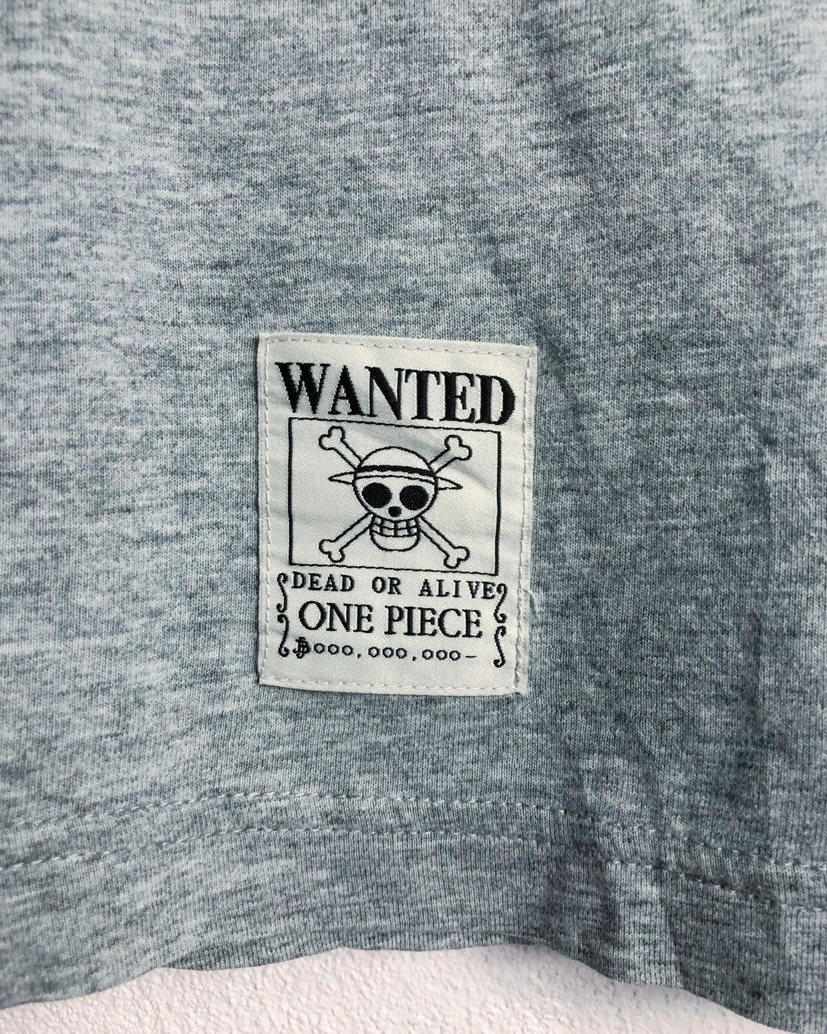 Anime × Japanese Brand × One Piece Rare Uniqlo X One Piece Japan Tee Size US M / EU 48-50 / 2 - 5 Thumbnail