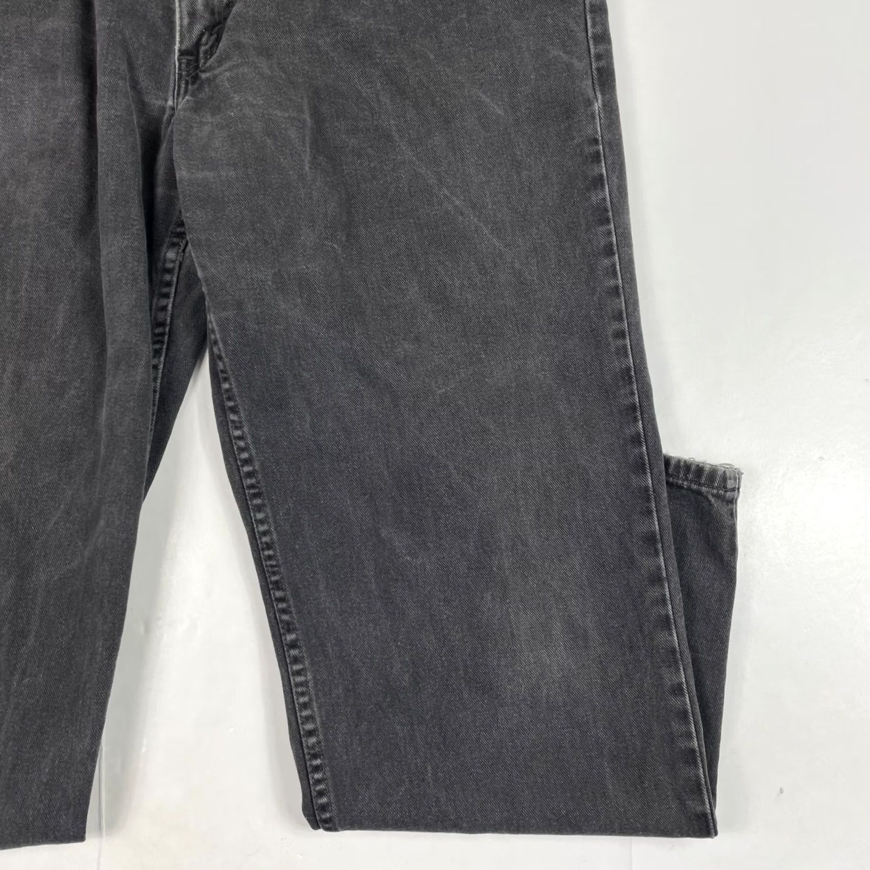 Levi's Levi's 90s Vintage Jeans - Dark Wash, Straight Fit, 40in Waist, 32in Inseam - Relaxed Fit Men's Jeans 5-Pocket Jeans Size US 40 / EU 56 - 4 Thumbnail