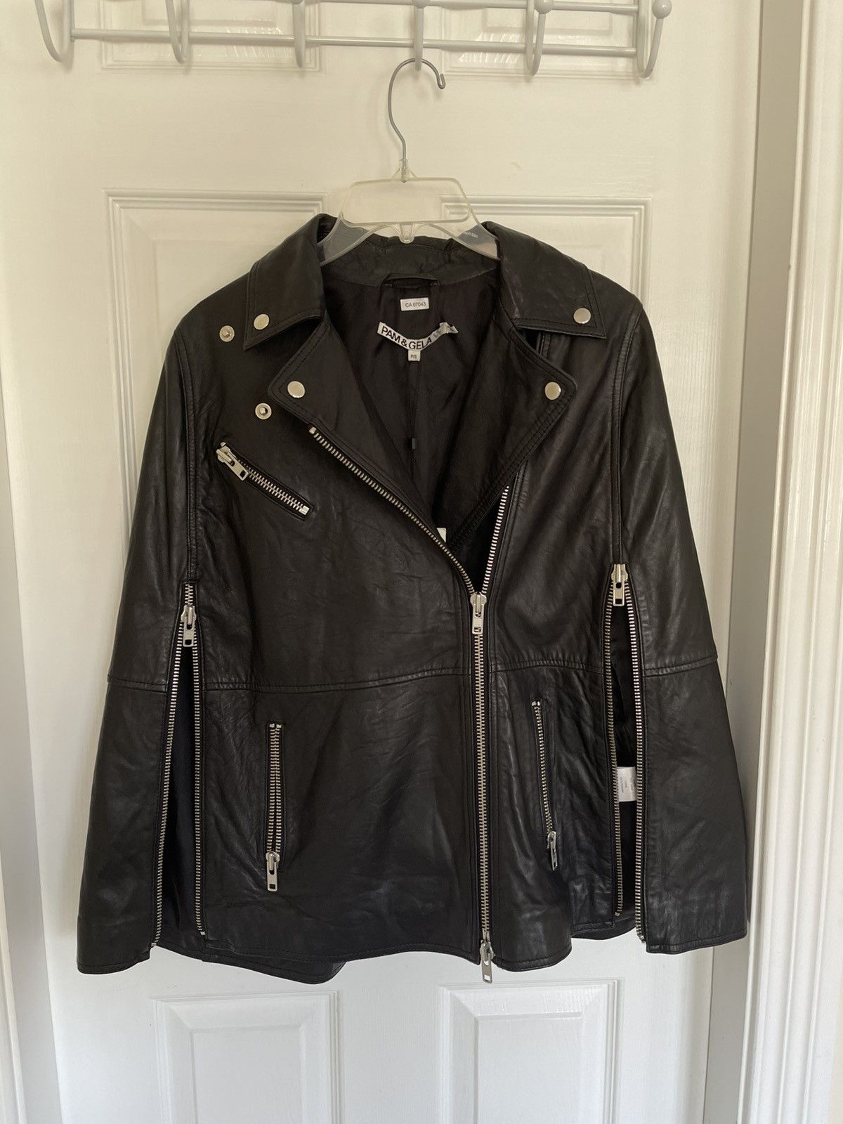 Pam & Gela Pam & Gela Black Leather Moto Cape Jacket Size S / US 4 / IT 40 - 1 Thumbnail