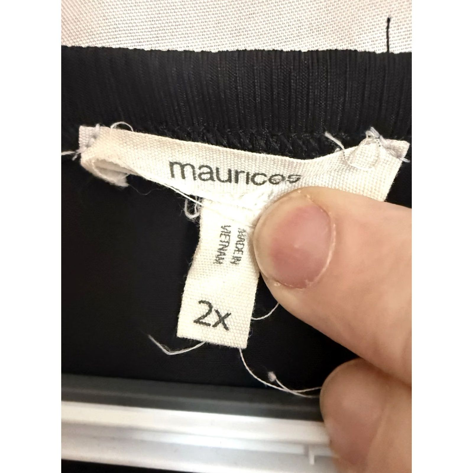 Vintage Maurices Womens Black 2X Athletic Style Tank Stretchy Gym Workout Sleeveless Top Size XXL / US 16-18 / IT 52-54 - 3 Thumbnail