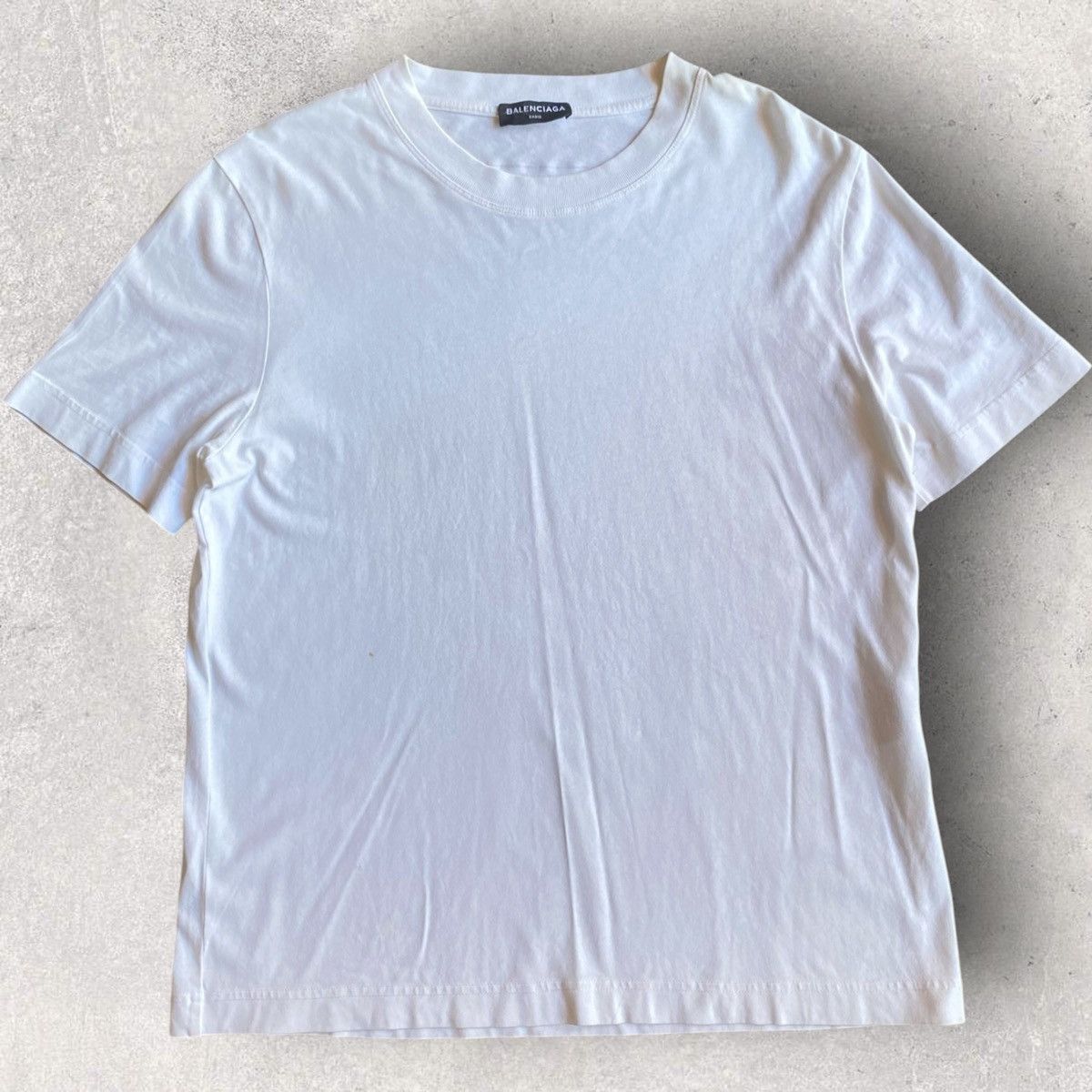 Balenciaga Balenciaga Back Logo Stamp T Shirt Size US S / EU 44-46 / 1 - 3 Thumbnail