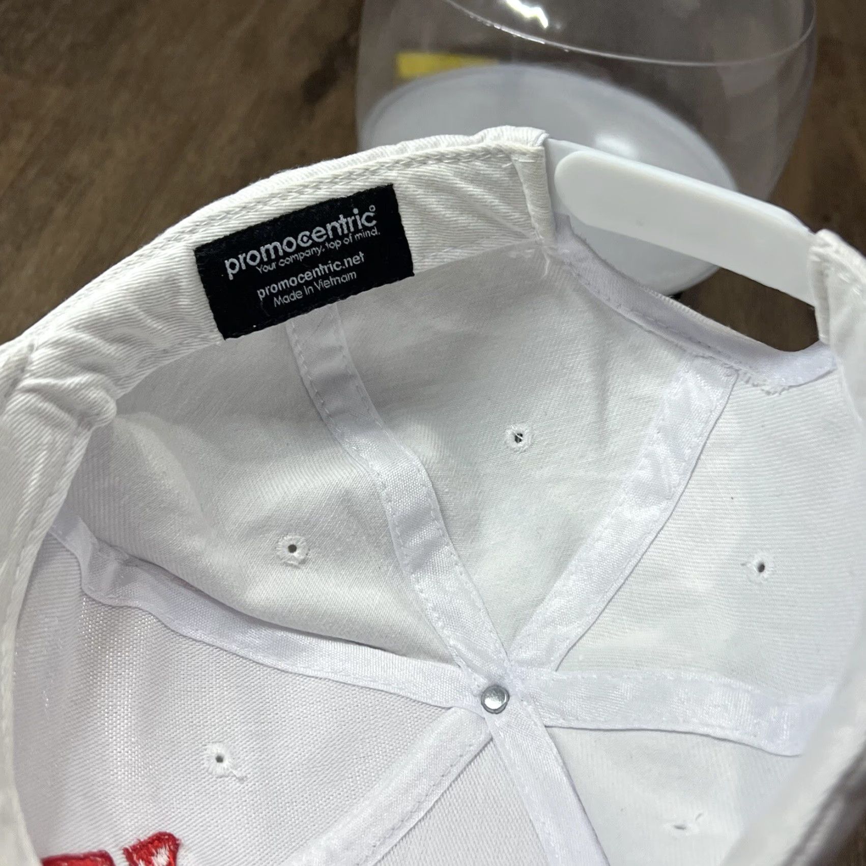 Vintage VINTAGE GRADCITY Snapback Hat White Red HS College Spring Break Party Rave Cruise Cap Mens Womens Unisex Adults Adjustable Size ONE SIZE - 5 Thumbnail
