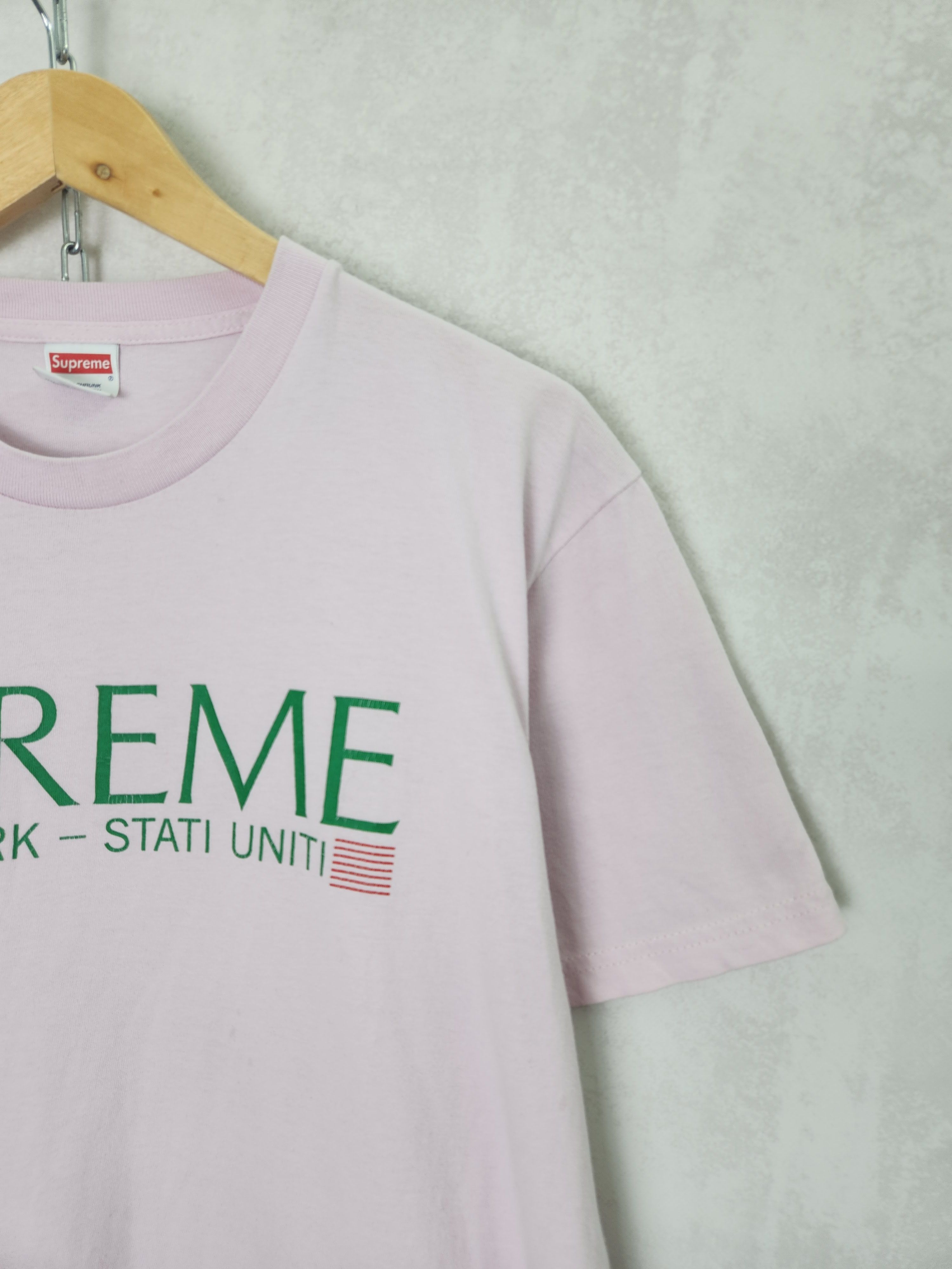 Supreme Supreme Nuova york pink t shirt size M Size US M / EU 48-50 / 2 - 3 Thumbnail