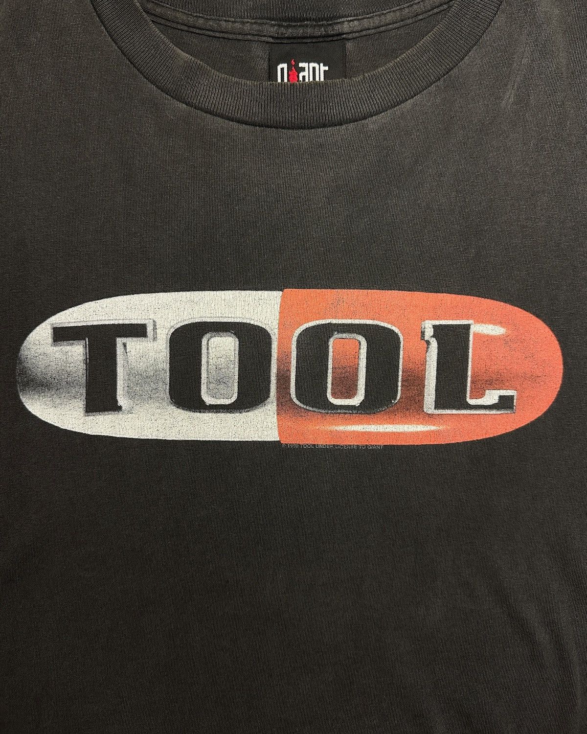 Band Tees Vintage Tool Band “ Pill Brain 1999 Band T-Shirt. Size US XL / EU 56 / 4 - 3 Thumbnail