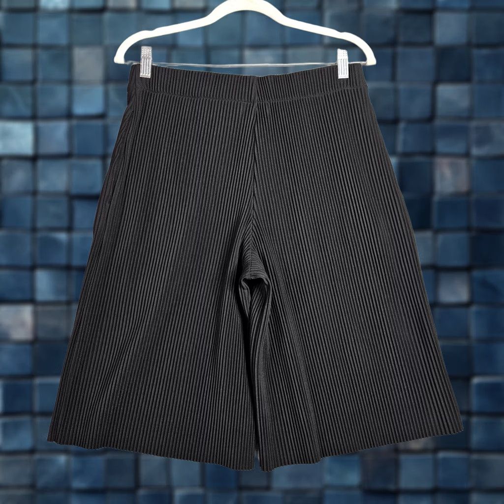 Cos COS Women's Black Pleated Elastic Waist Wide Leg Crop Pants S Size 28" / US 6 / IT 42 - 1 Thumbnail