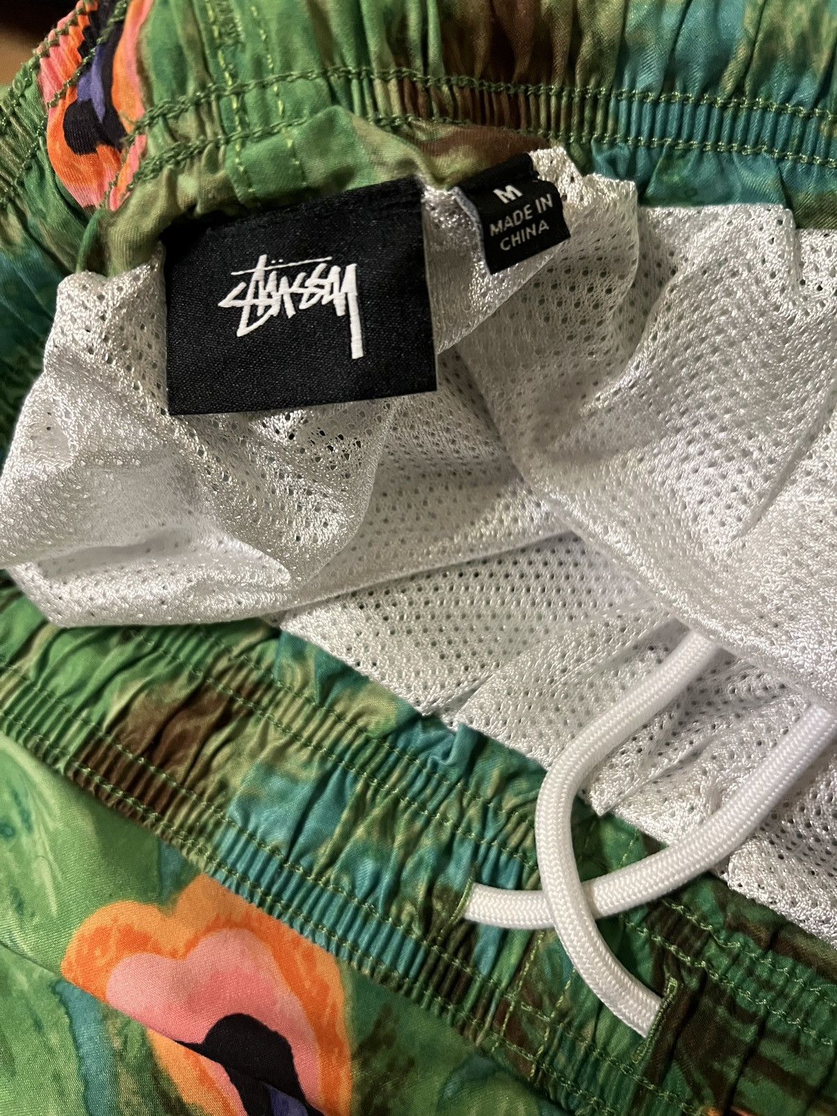 Stussy Stussy Peacock Print Swim Shorts Size Medium Size US 32 / EU 48 - 3 Thumbnail