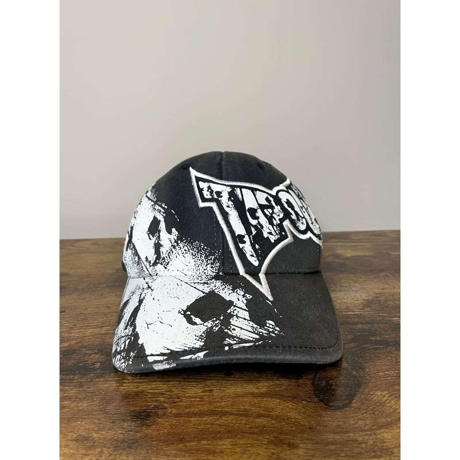 Tapout VINTAGE Tapout Baseball Cap Hat Skulls Black & White S/M Men Casual Sports Cap Size ONE SIZE - 2 Thumbnail