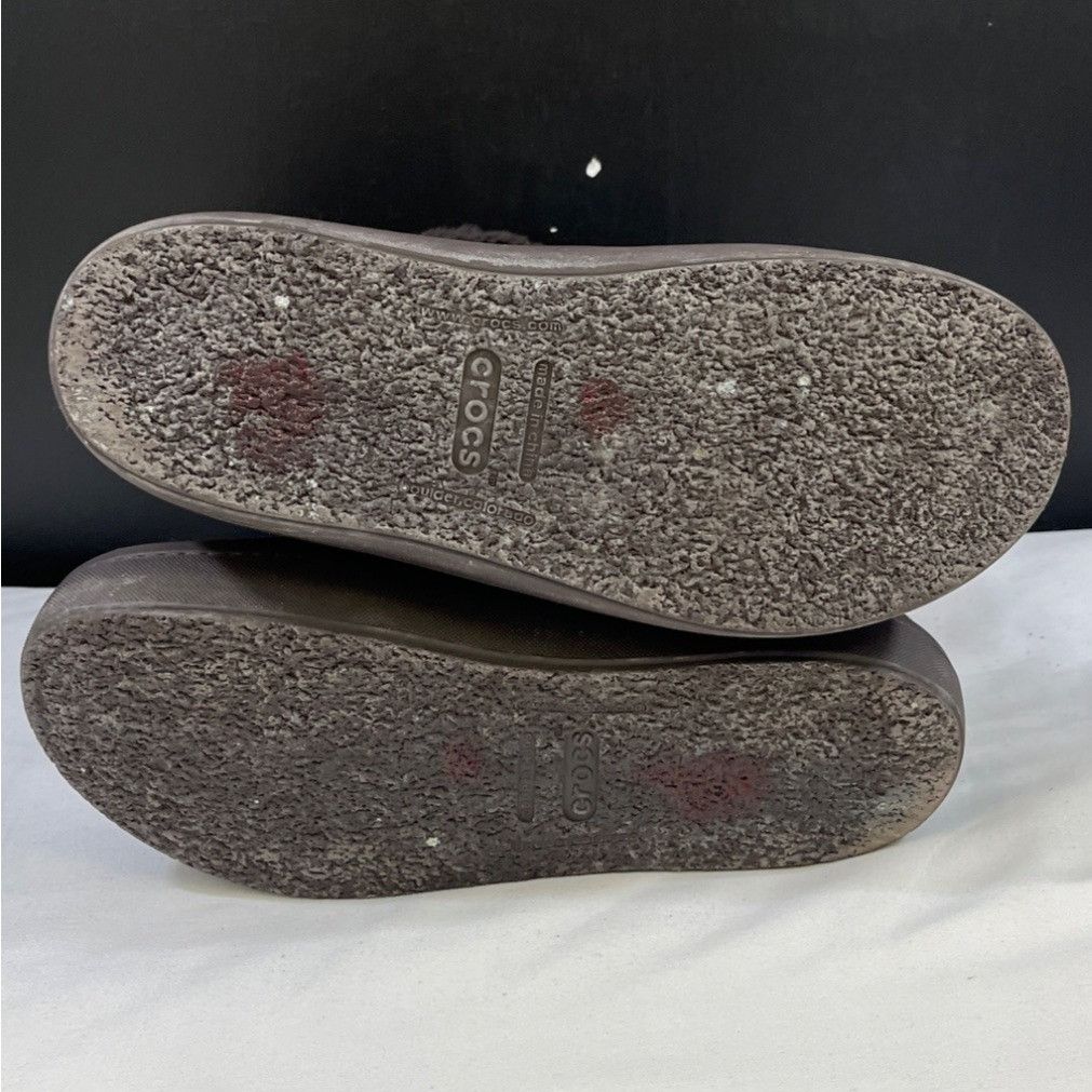 Crocs Crocs Women's Brown Shoes/Winter Boots Size 8 SKU 5613 Size US 8 / IT 38 - 3 Thumbnail