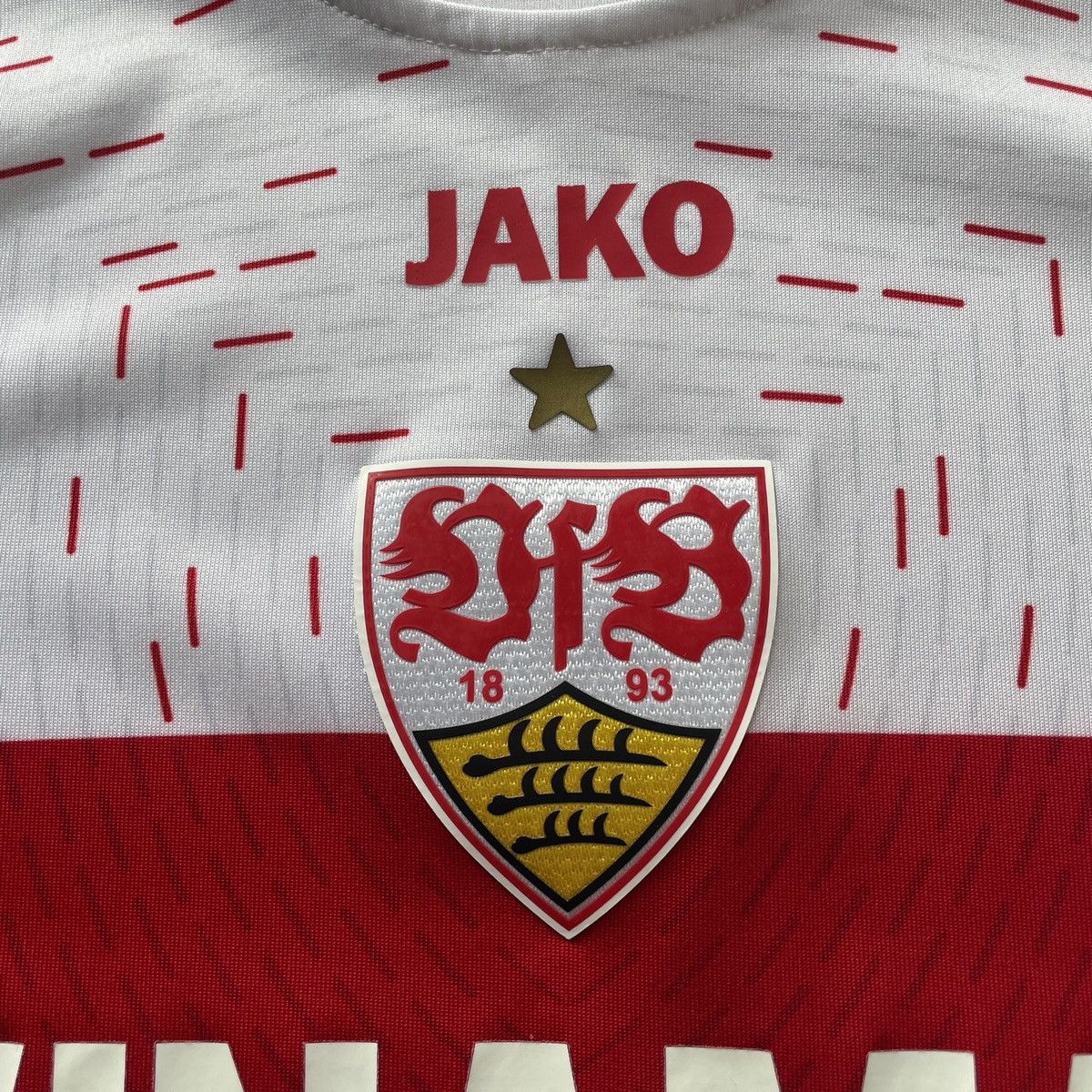 Other VfB Stuttgart Home Men’s Jersey Shirt 2023/2024 size S Size US S / EU 44-46 / 1 - 5 Thumbnail
