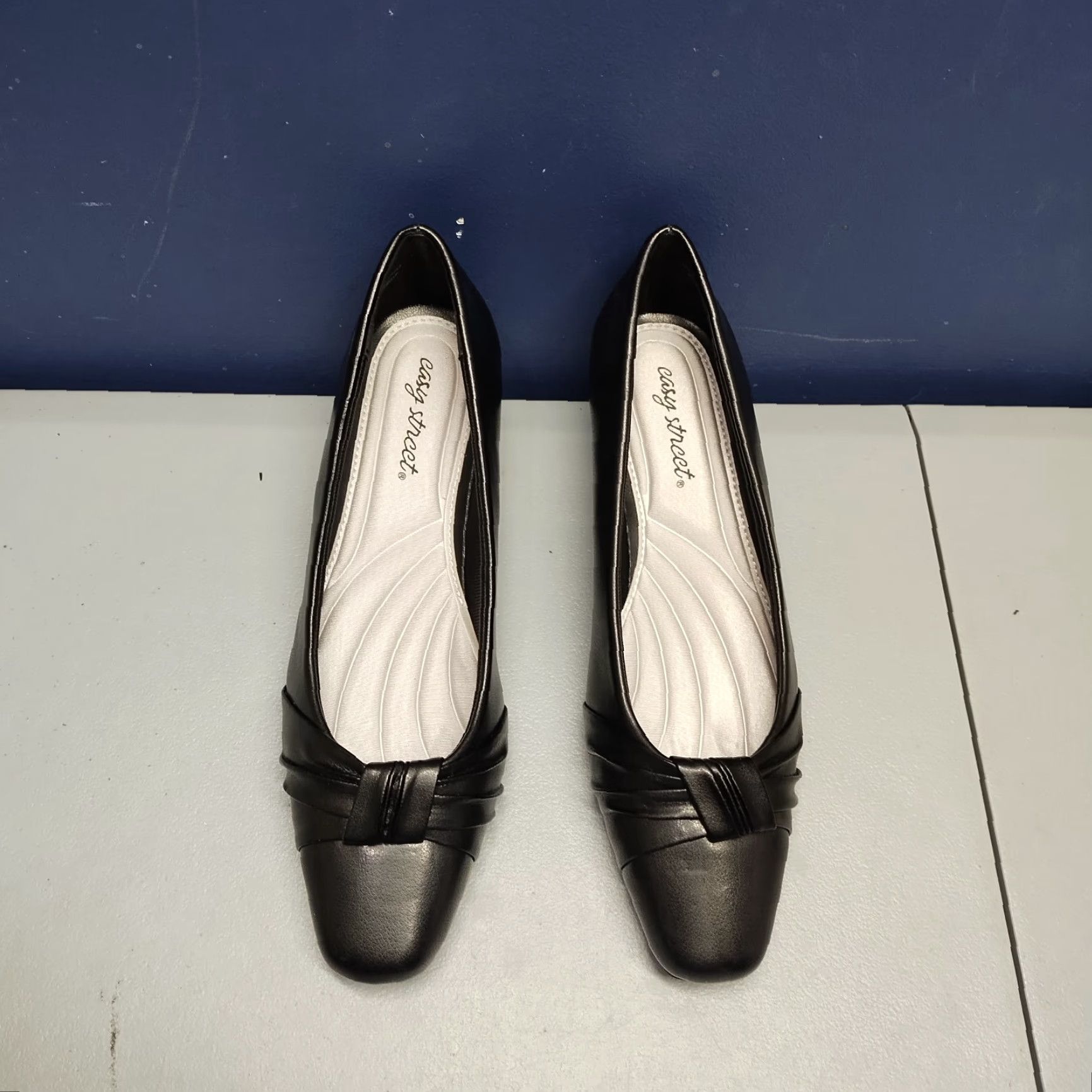 Vintage Easy Street Waive Dress Pumps Womens 8.5 Black Kitten Heel Square Toe 404611 Pre-owned Mens? Size M / US 6-8 / IT 42-44 - 2 Thumbnail