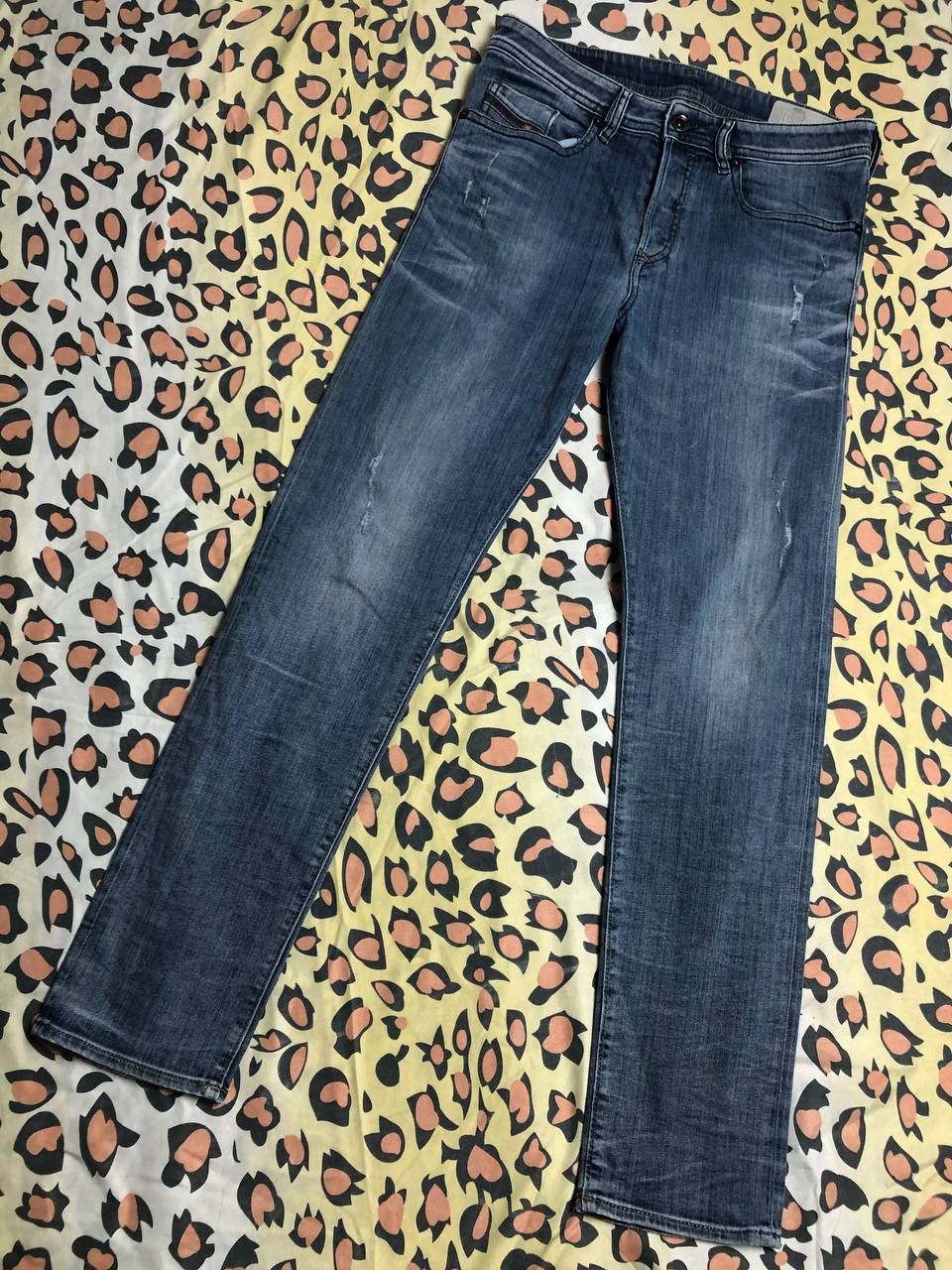 Diesel × Japanese Brand Diesel Industry Wide-Leg Logo Y2K Baggy Denim Jeans Size US 34 / EU 50 - 1 Thumbnail