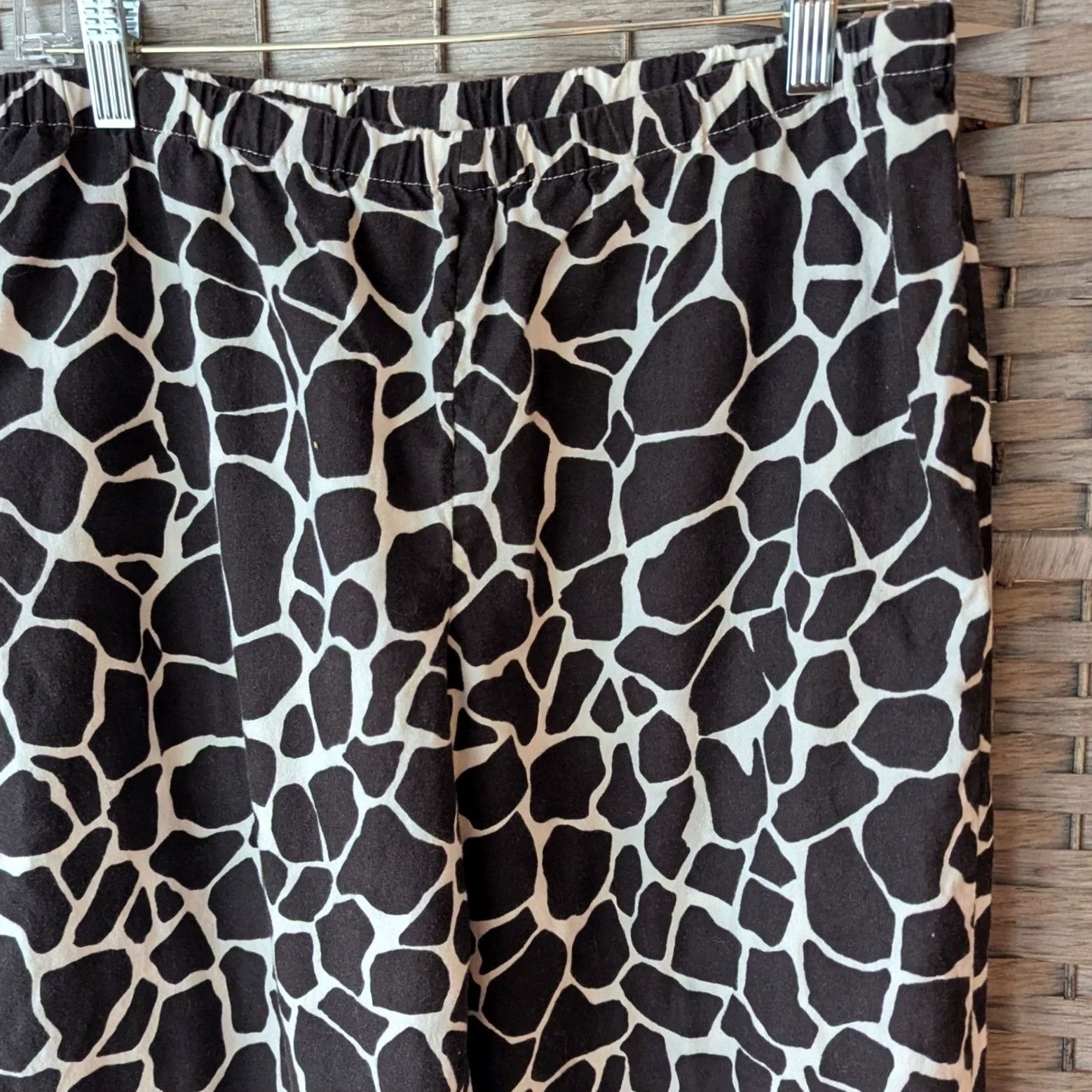 Ann Taylor Ann Taylor Pajama Pants Womens M Black White Giraffe Print Cotton Lounge Size 32" / US 10 / IT 46 - 2 Thumbnail