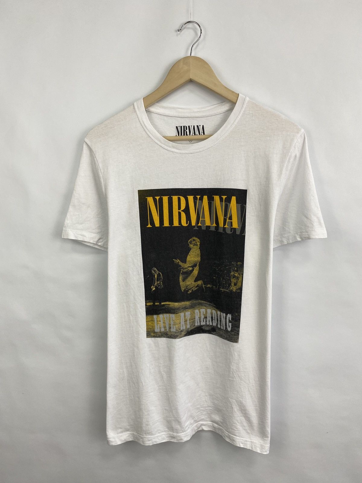 Nirvana 🇺🇸 Y2K Nirvana Kurt Cobain Band T-Shirt Size US M / EU 48-50 / 2 - 3 Thumbnail