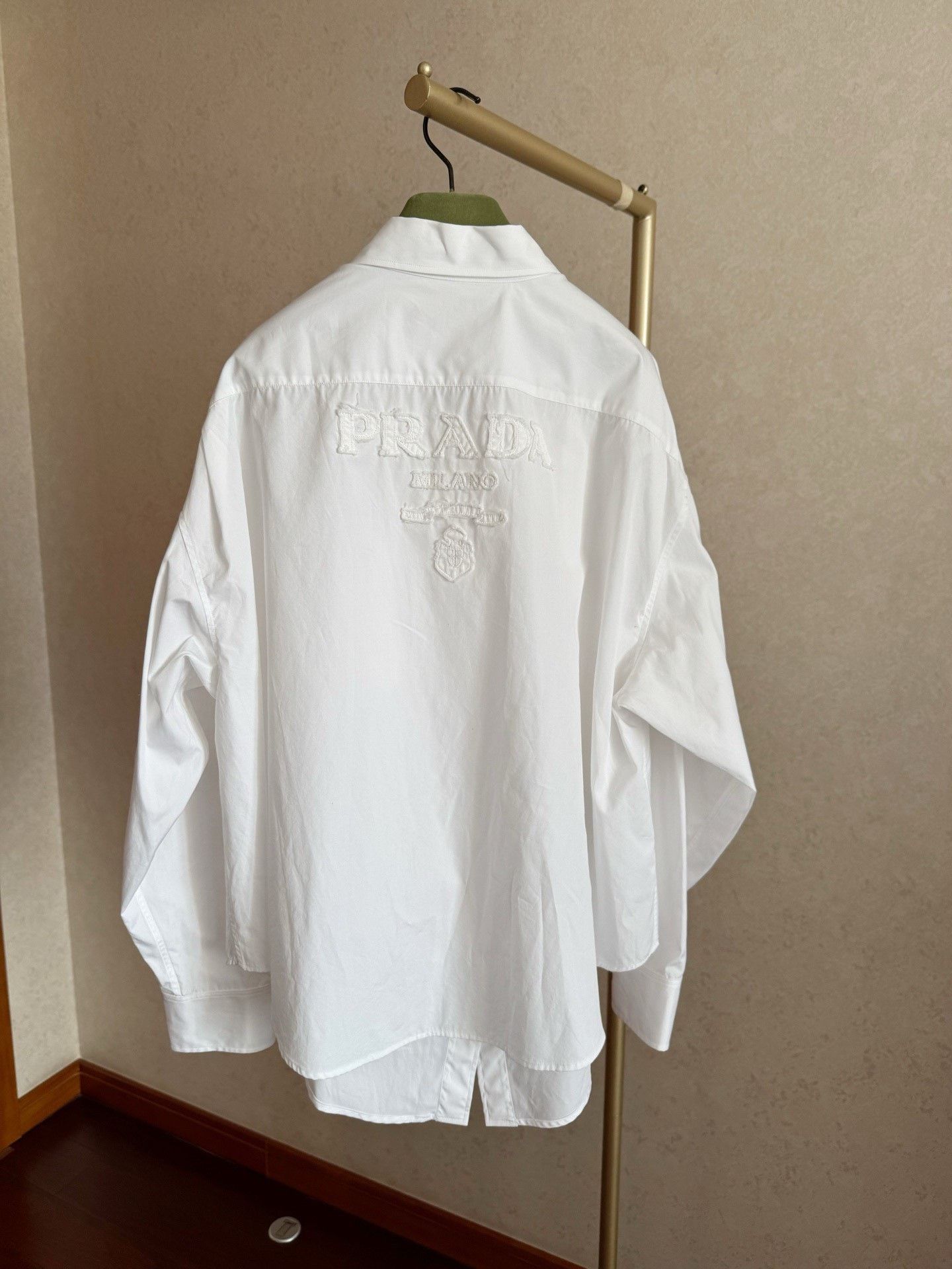 Prada Prada Women's White Shirt Size S / US 4 / IT 40 - 1 Thumbnail