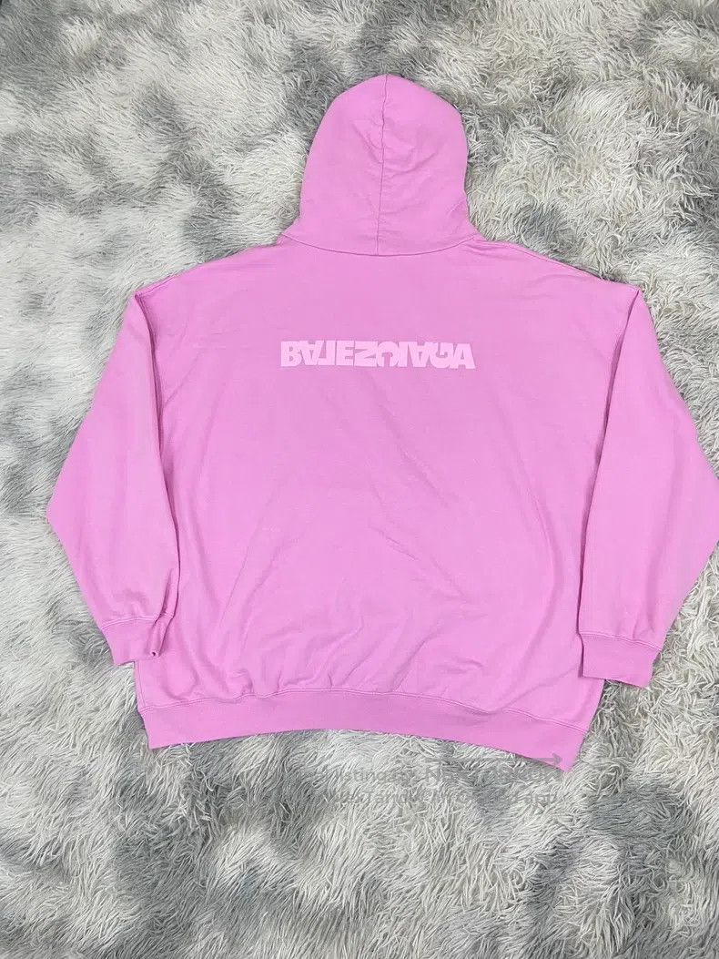Balenciaga Balenciaga Pink Front and Back Reversed Logo Embroidery Sw Size US XS / EU 42 / 0 - 5 Thumbnail