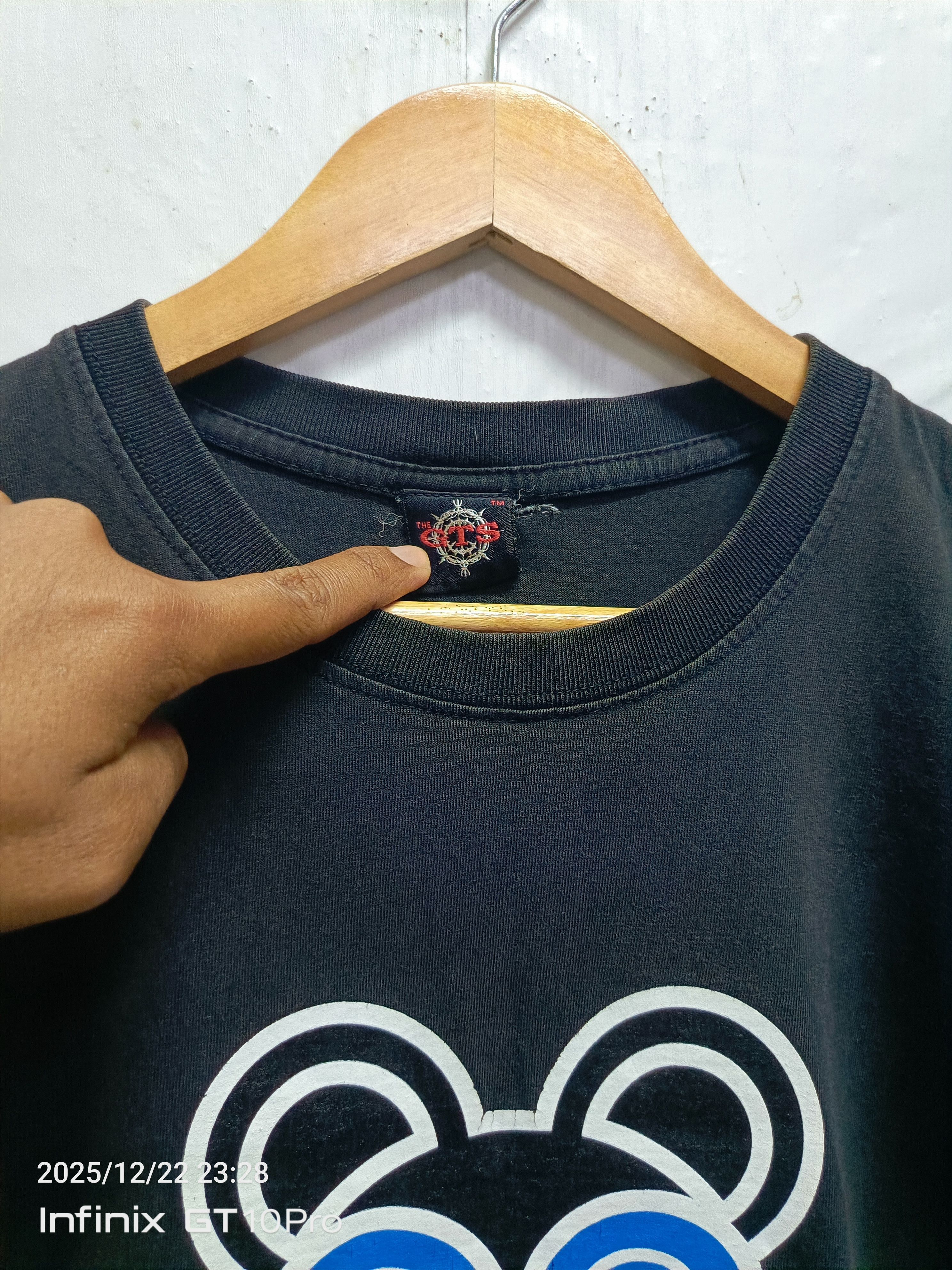 Vintage Vintage Radiohead Band Tee Size US XS / EU 42 / 0 - 4 Thumbnail