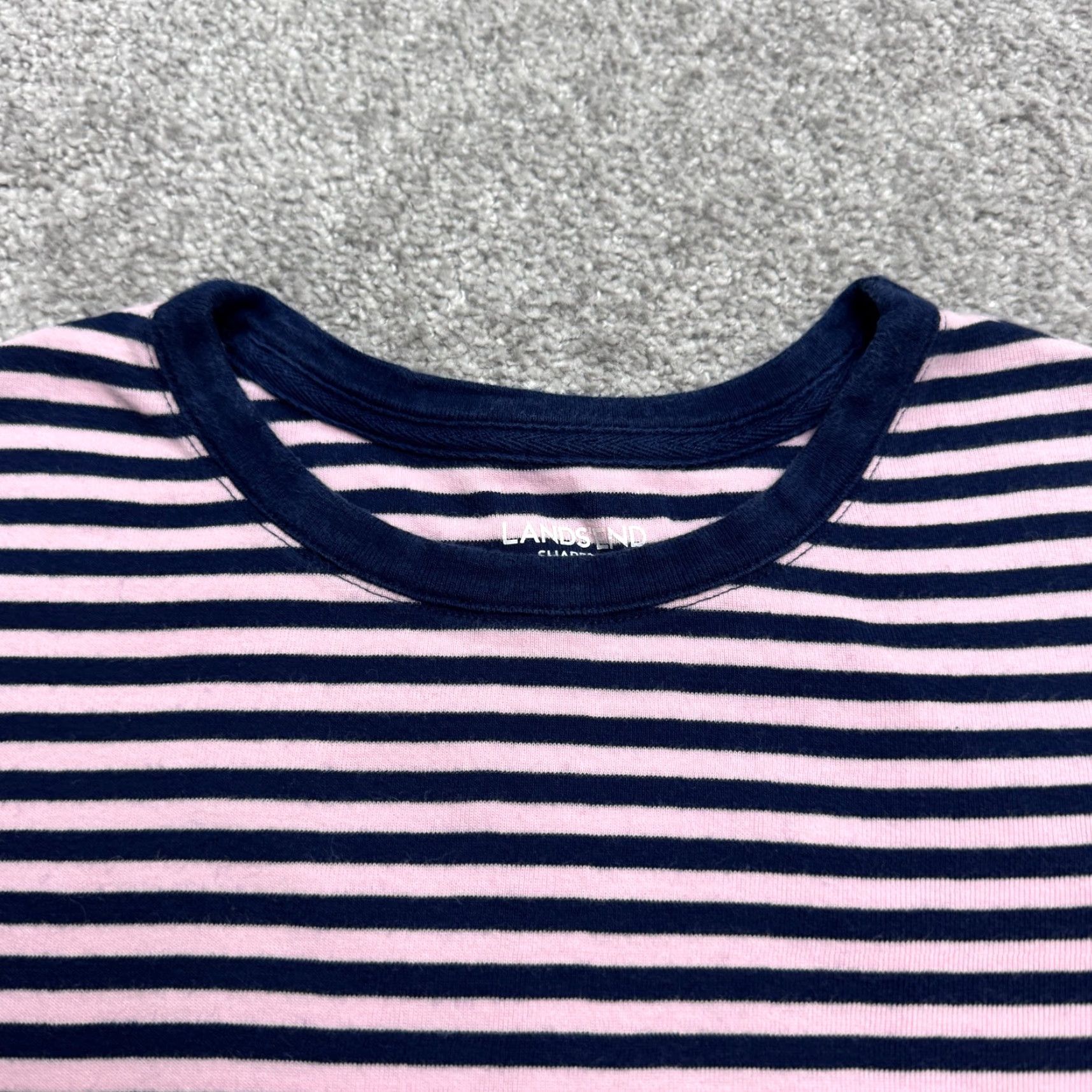 Lands' End Lands' End Shaped Fit T-Shirt Womens Petite XS Navy Pink Striped Crew Neck Tee Size XS / US 0-2 / IT 36-38 - 3 Thumbnail