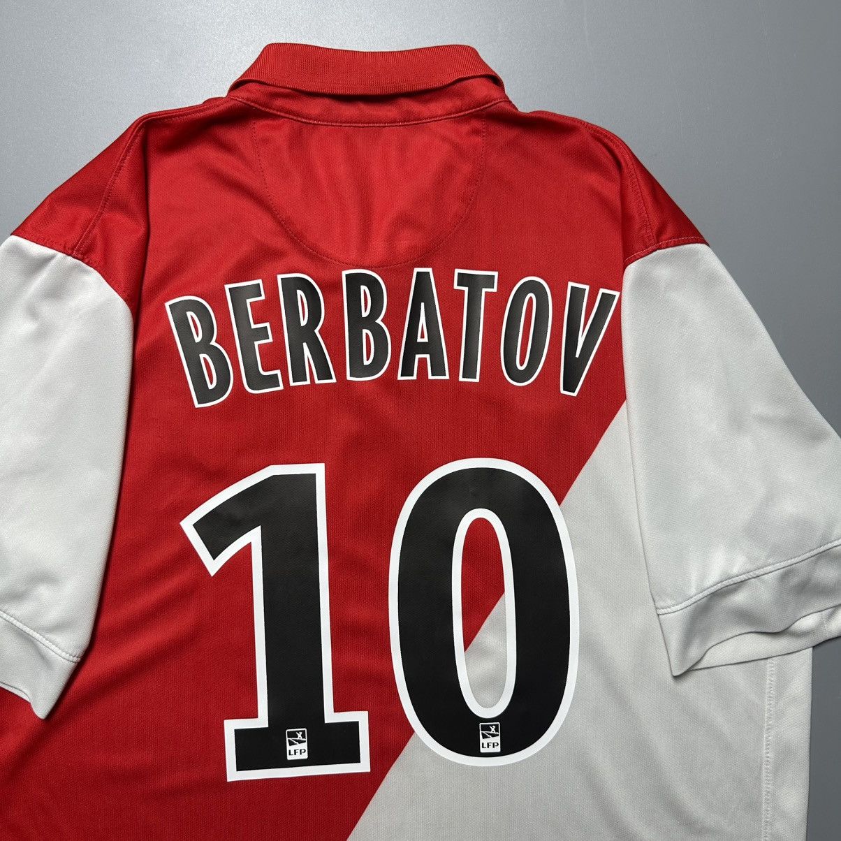 Nike MONACO NIKE 2014/2015 FOOTBALL HOME JERSEY #10 BERBATOV Size US L / EU 52-54 / 3 - 9 Thumbnail