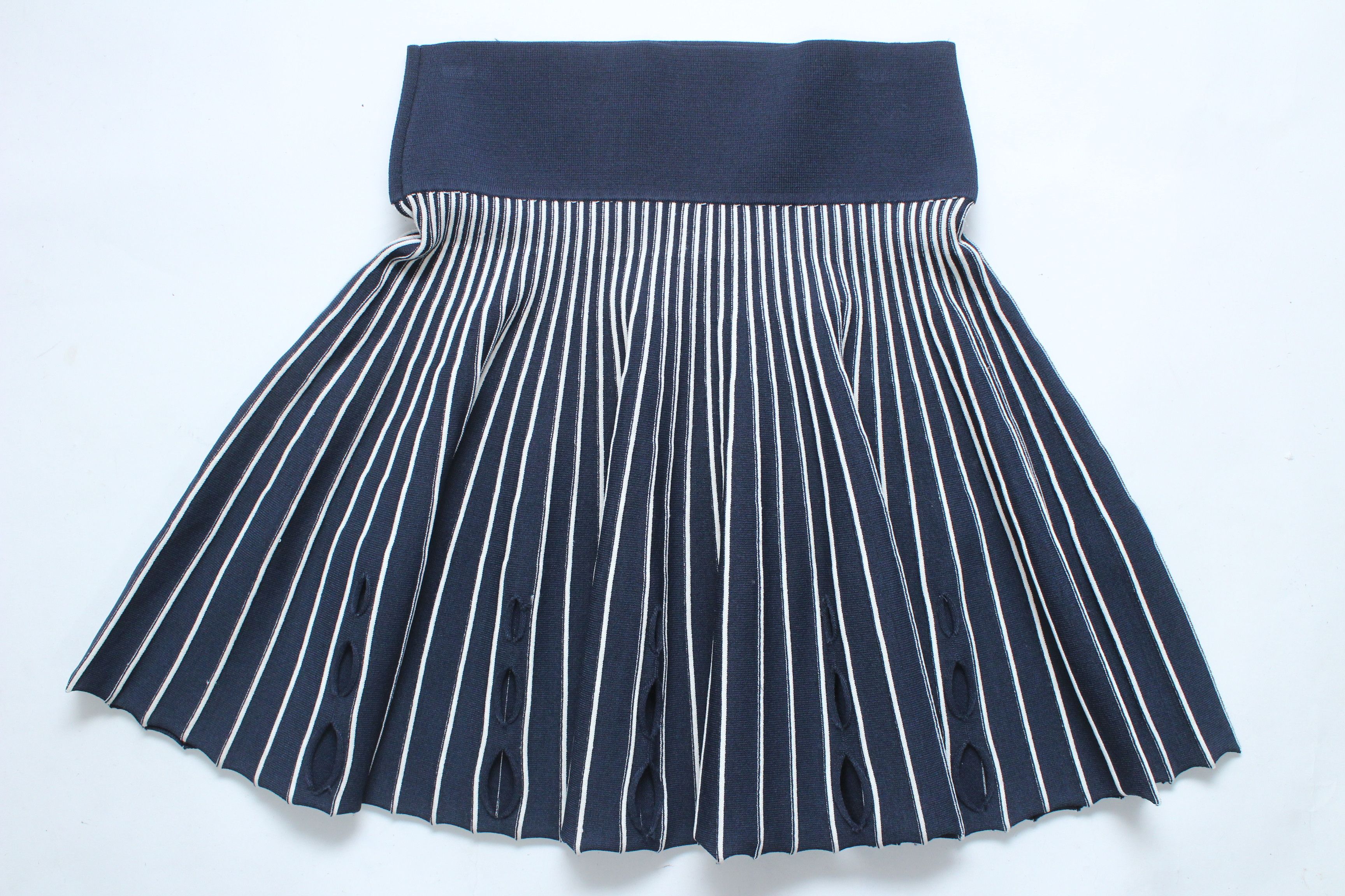 Opening Ceremony Opening Ceremony Striped Knit Pleated Mini Skirt Navy Size 34" / US 12 / IT 48 - 1 Thumbnail