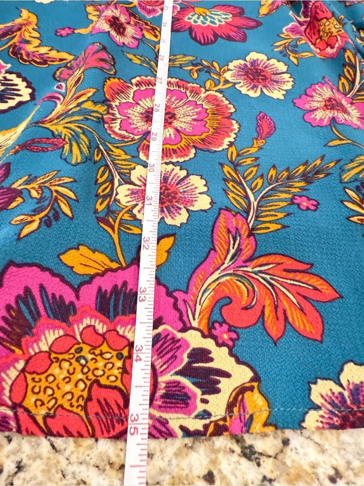 Other Andrew by Unit cold shoulder floral midi sheath dress SZ LG Size L / US 10 / IT 46 - 10 Thumbnail
