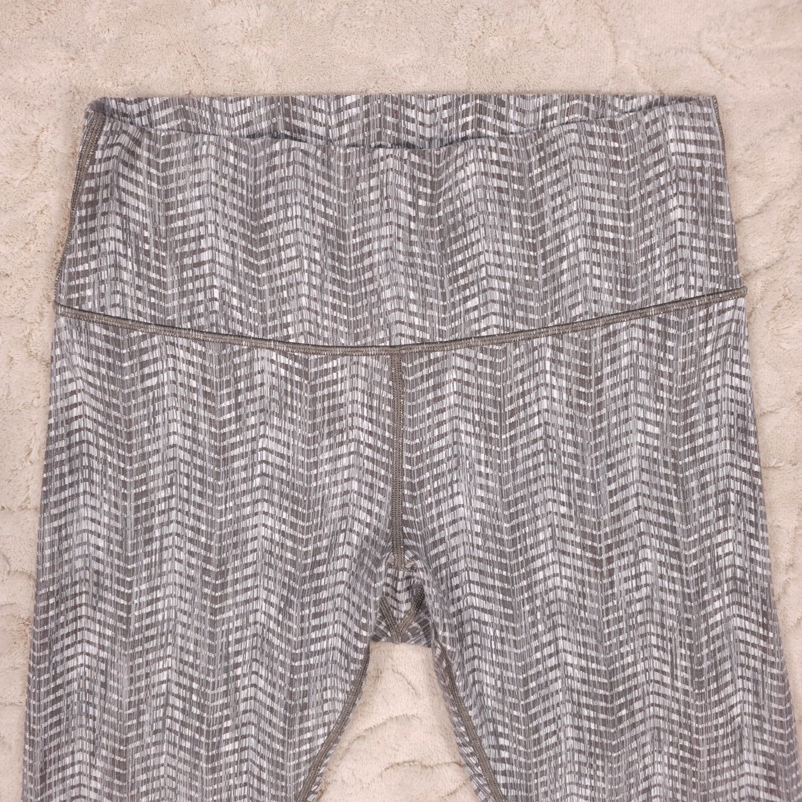 Lululemon Lululemon Wunder Under Crop High Rise Leggings Sz 12 Size 34" / US 12 / IT 48 - 3 Thumbnail