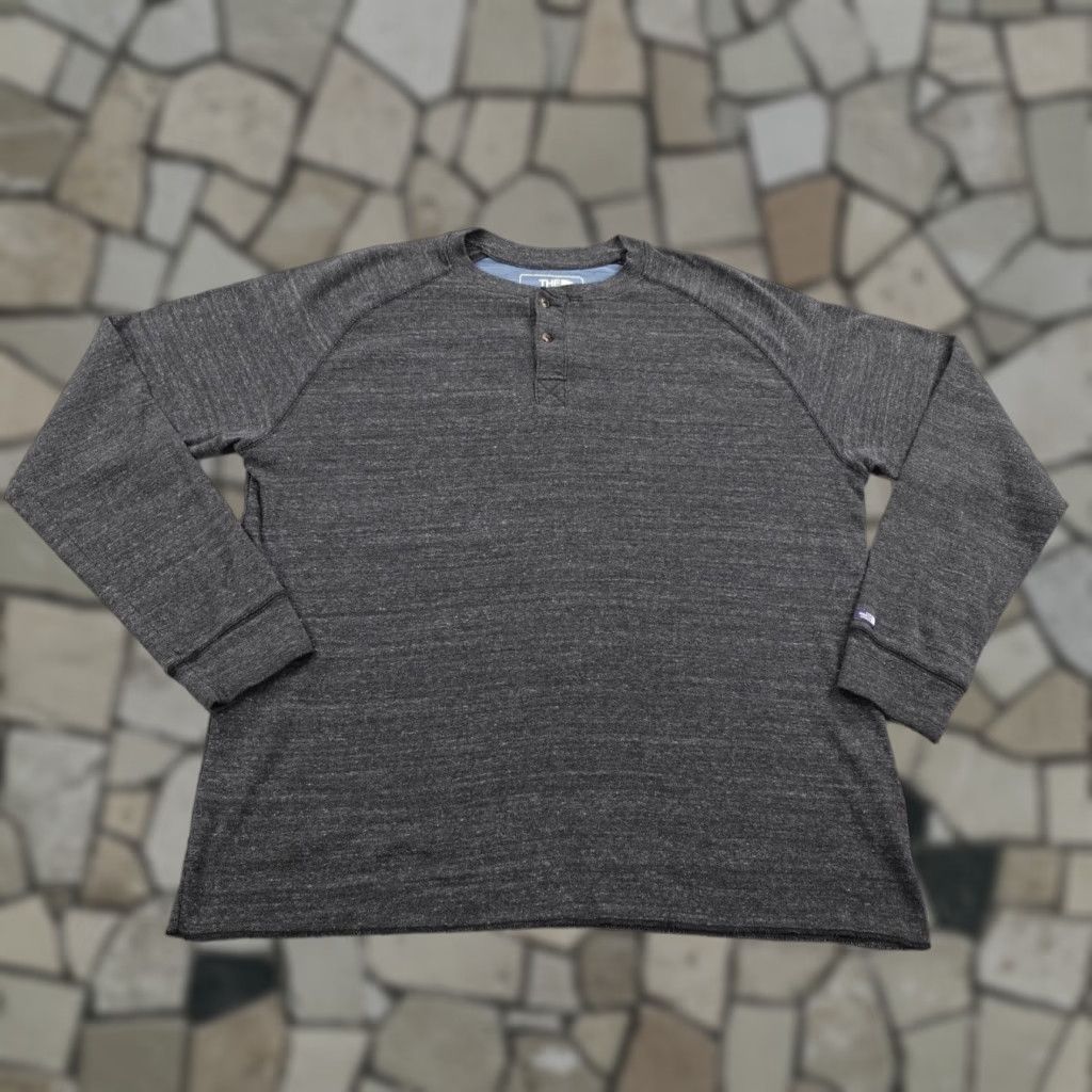 The North Face The North Face Shirt Mens XL Gray Henley Thermal Pullover Sweater Hiking Outdoors Size US XL / EU 56 / 4 - 1 Thumbnail