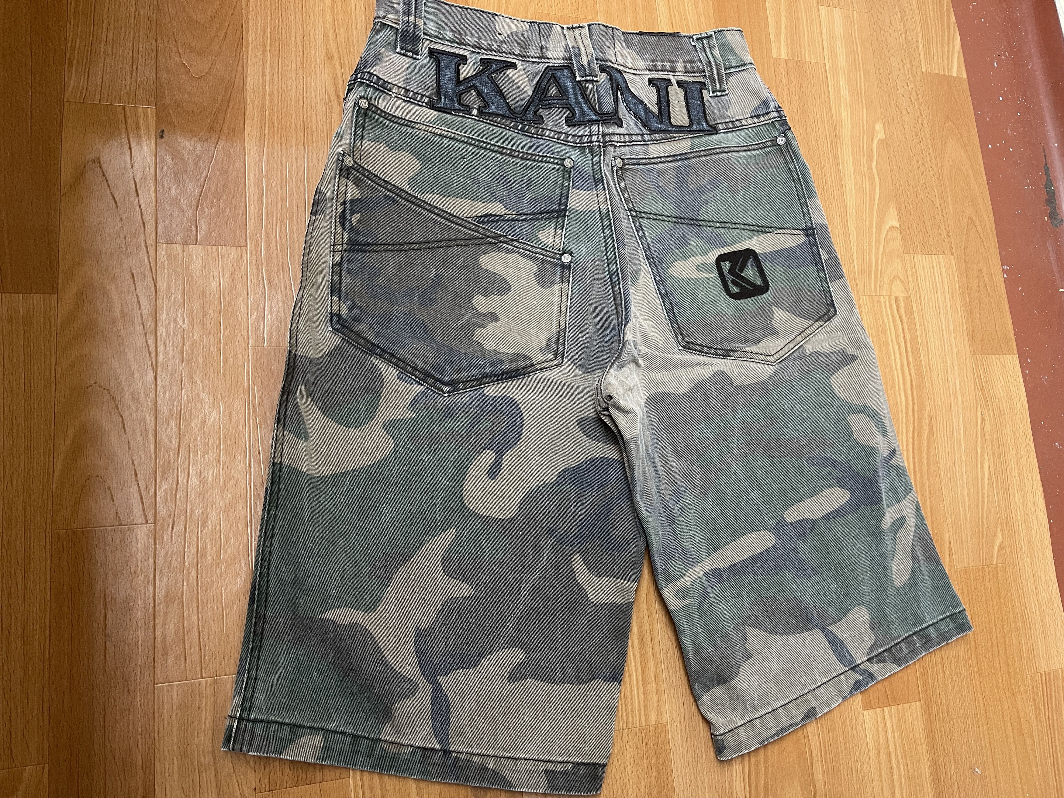 Karl Kani KARL KANI shorts, baggy, vintage Kani jeans 90s hip hop W 30 Size US 30 / EU 46 - 2 Thumbnail