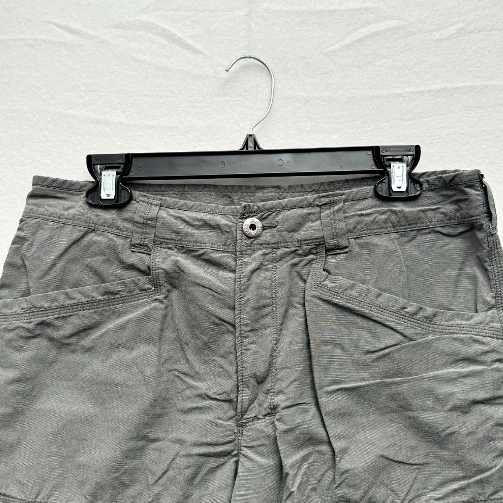 The North Face The North Face Men's 32 Gray Lightweight Cargo Outdoor Hiking Shorts Size US 32 / EU 48 - 4 Thumbnail