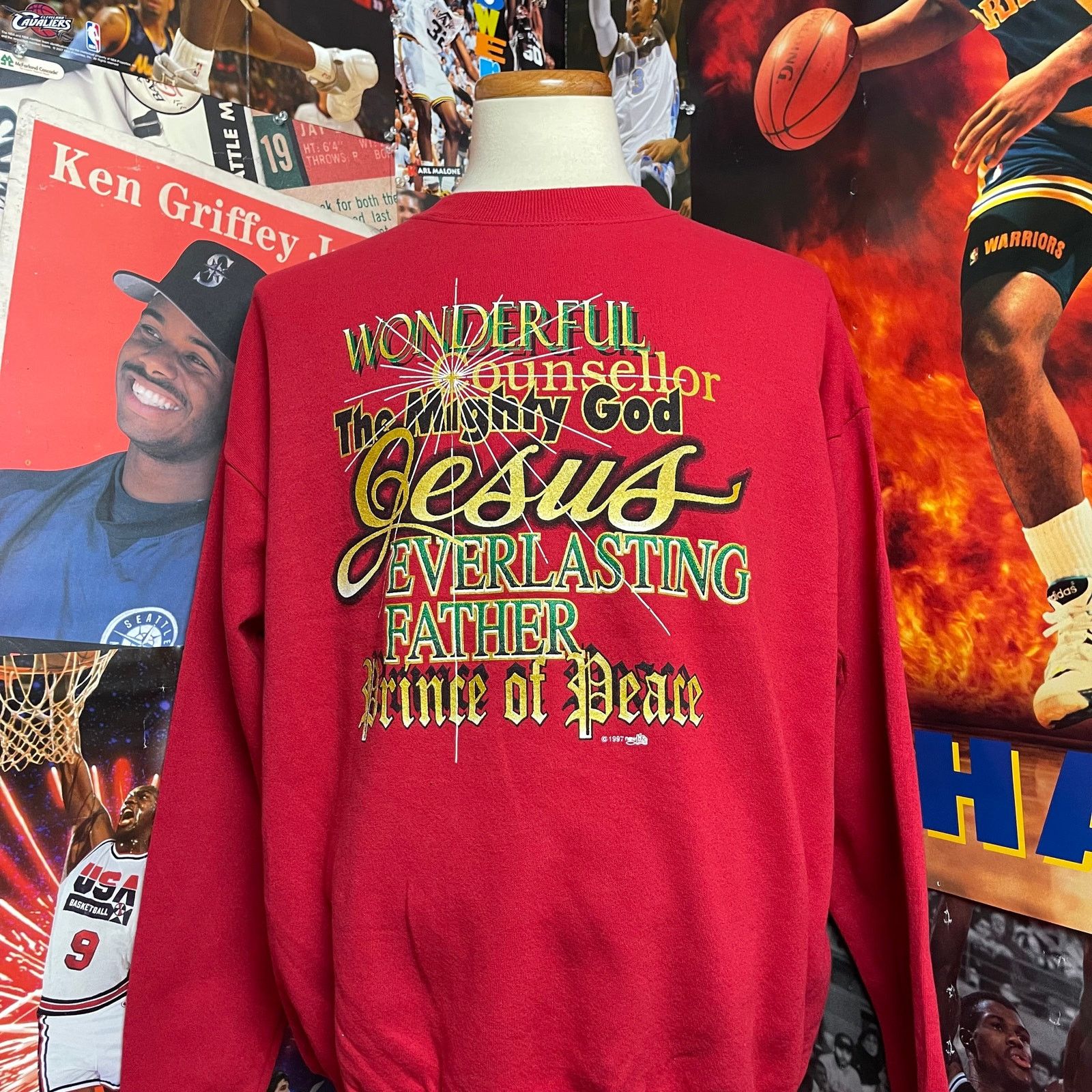 Vintage Vintage The Mighty God Wonder Counsellor 1997 Jesus Crewneck Size US XL / EU 56 / 4 - 1 Thumbnail