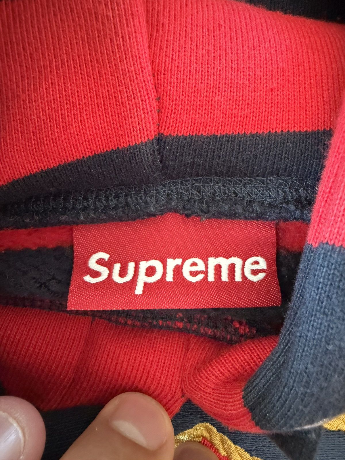 Supreme Vintage 2007 Supreme Crest Hoodie Size US XL / EU 56 / 4 - 4 Thumbnail