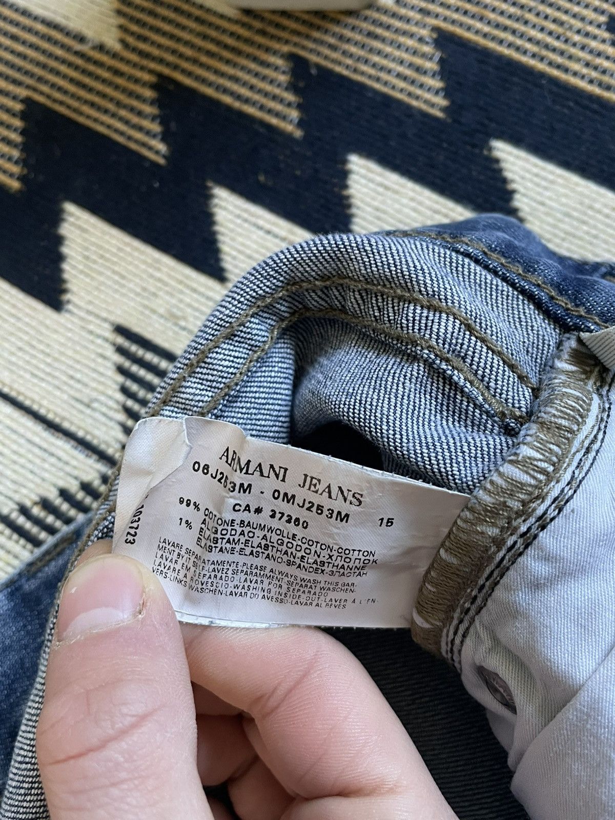 Armani × Vintage Vintage Armani Matal Logo Denim Jeans Size US 33 - 12 Thumbnail