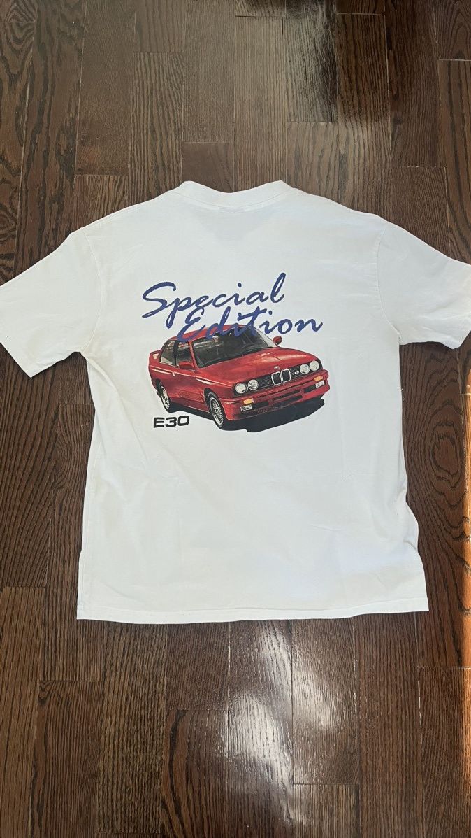 TEE JAYS GIANT by TEEJAYS BMW E30 T-SHIRT Size US M / EU 48-50 / 2 - 4 Thumbnail