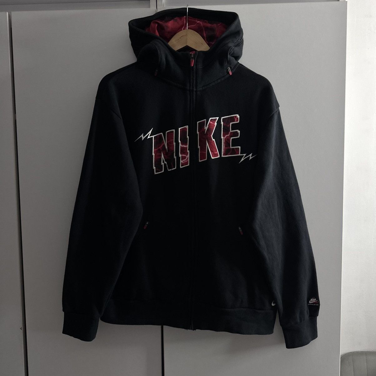 Nike Nike Executives vintage Special Edition Hoodie Achieve Rare Size US L / EU 52-54 / 3 - 1 Thumbnail
