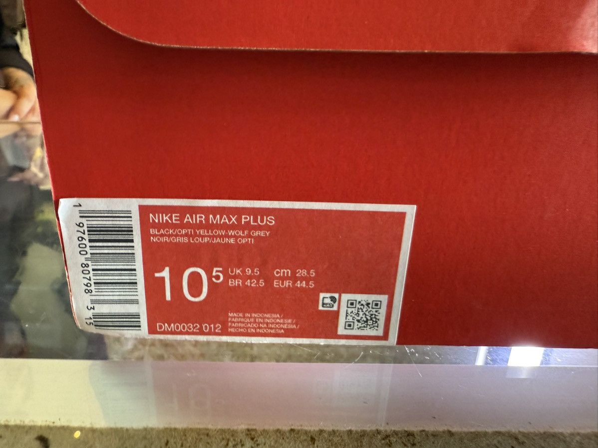 Nike Nike Airmax plus Size US 10.5 / EU 43-44 - 2 Thumbnail