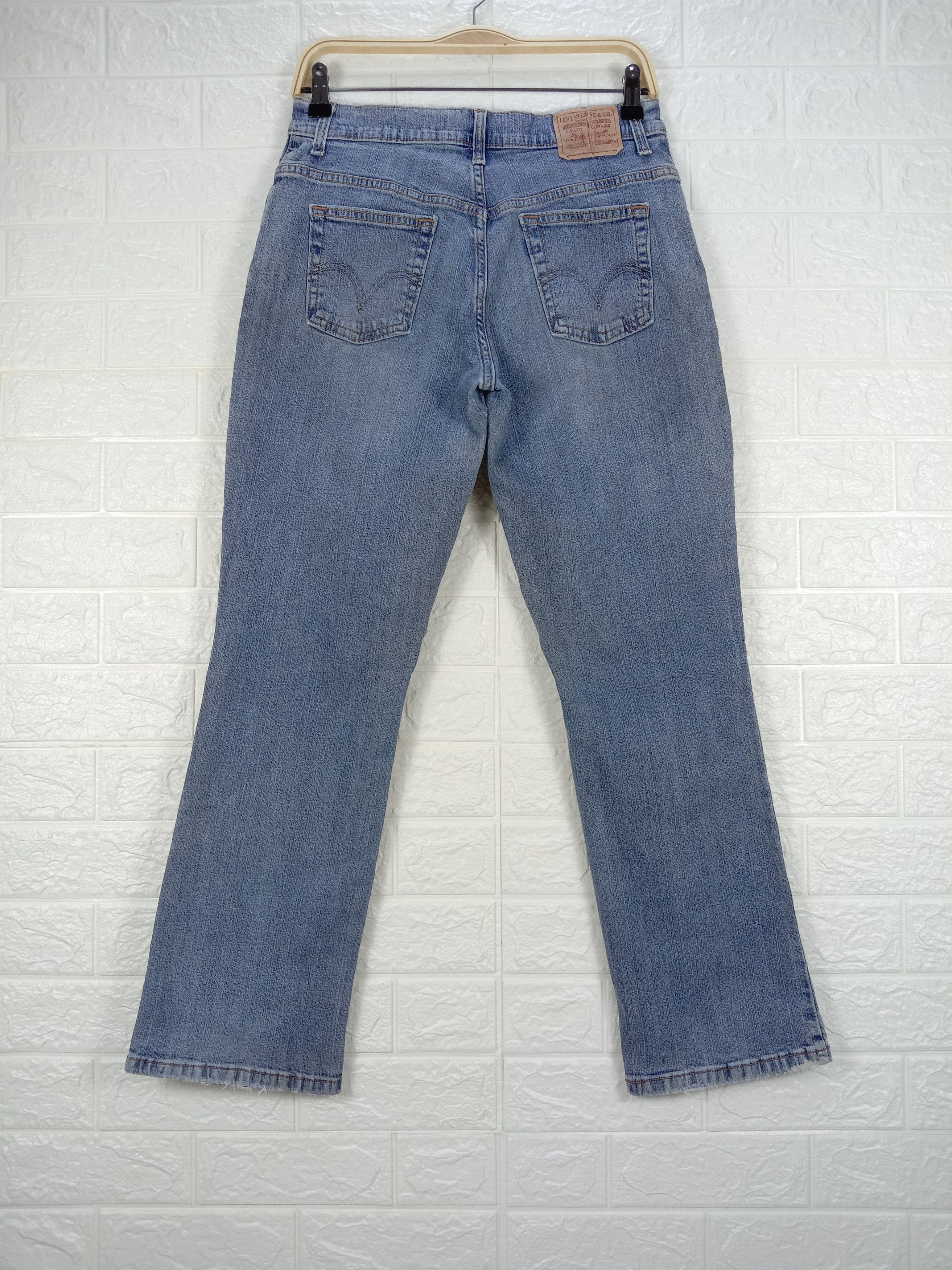 Levi's Vintage Levi's 550 Flare Jeans Blue Wash Denim Size 29" - 5 Thumbnail
