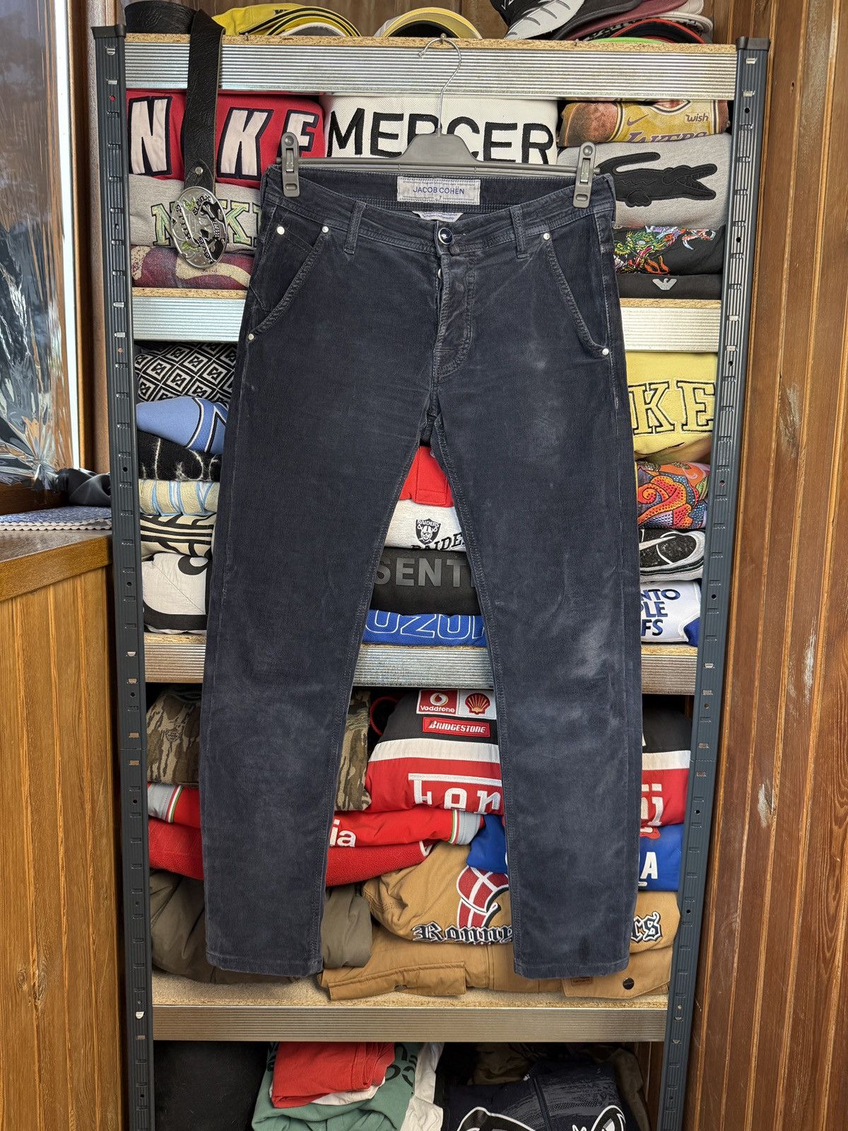Jacob Cohen Awesome Jacob Cohen velvet jeans rare pants 32 Size US 32 / EU 48 - 1 Thumbnail