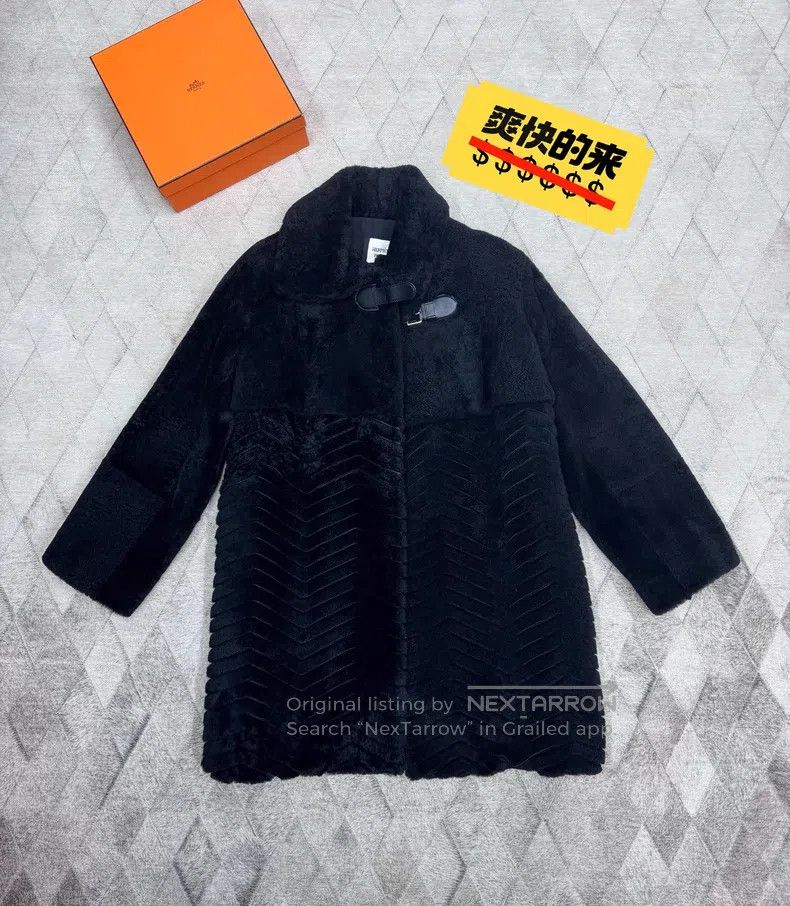 Hermes Hermes Autumn/Winter Fur Coat Jacket with 100% Baby Lamb L Size XS / US 0-2 / IT 36-38 - 1 Thumbnail
