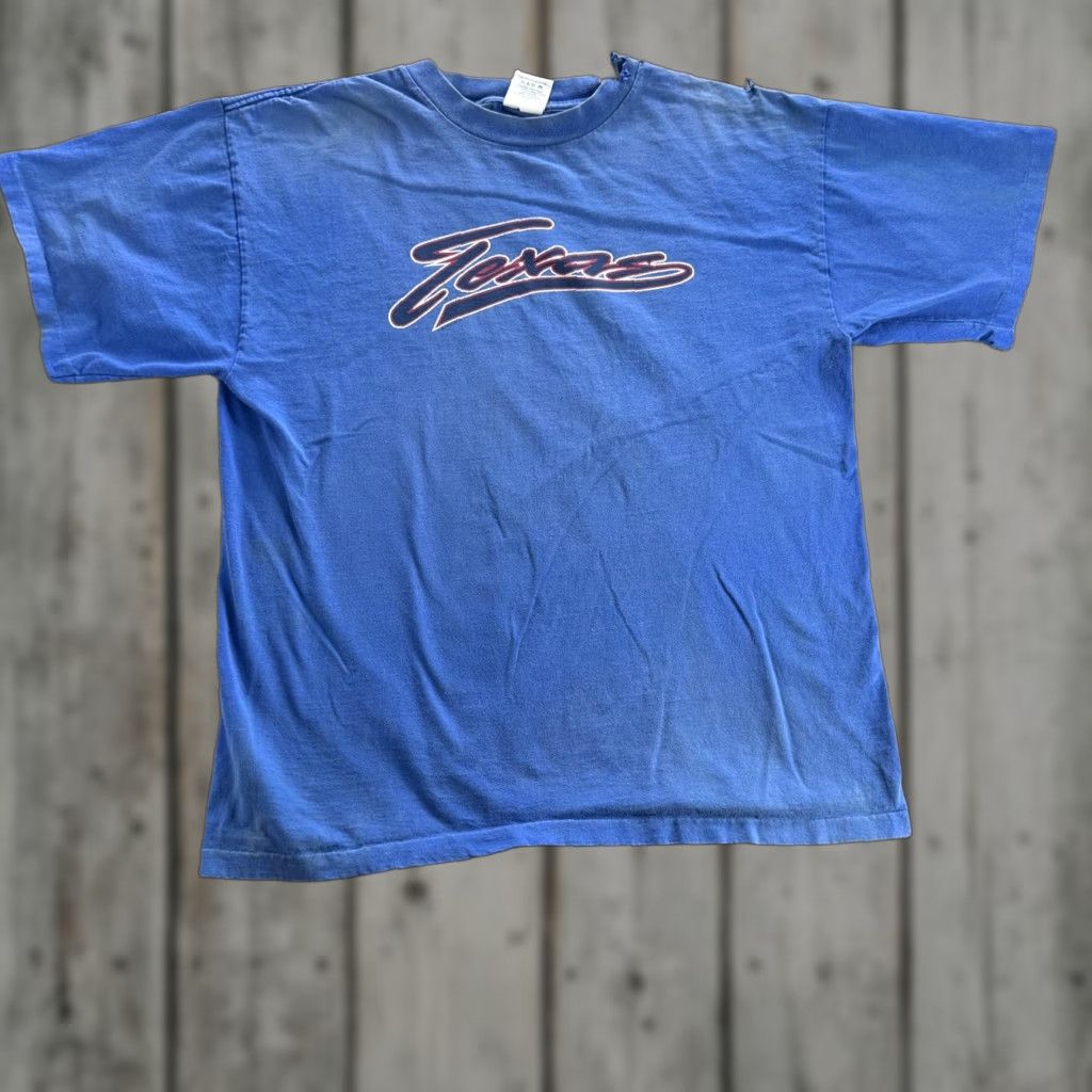 Vintage VINTAGE Alore Texas Shirt Men XL Blue Graphic Tee Made in USA 90s Crew Neck Short Sleeve Mens XL USA Graphic Tee Size US XL / EU 56 / 4 - 1 Thumbnail