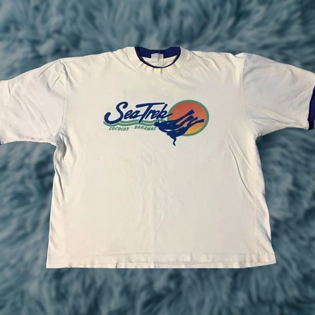 Vintage VINTAGE 90s Sea Trek Faded Scuba Diving T-Shirt S White Surf Beach Grunge 80s Mens Size US S / EU 44-46 / 1 - 1 Thumbnail