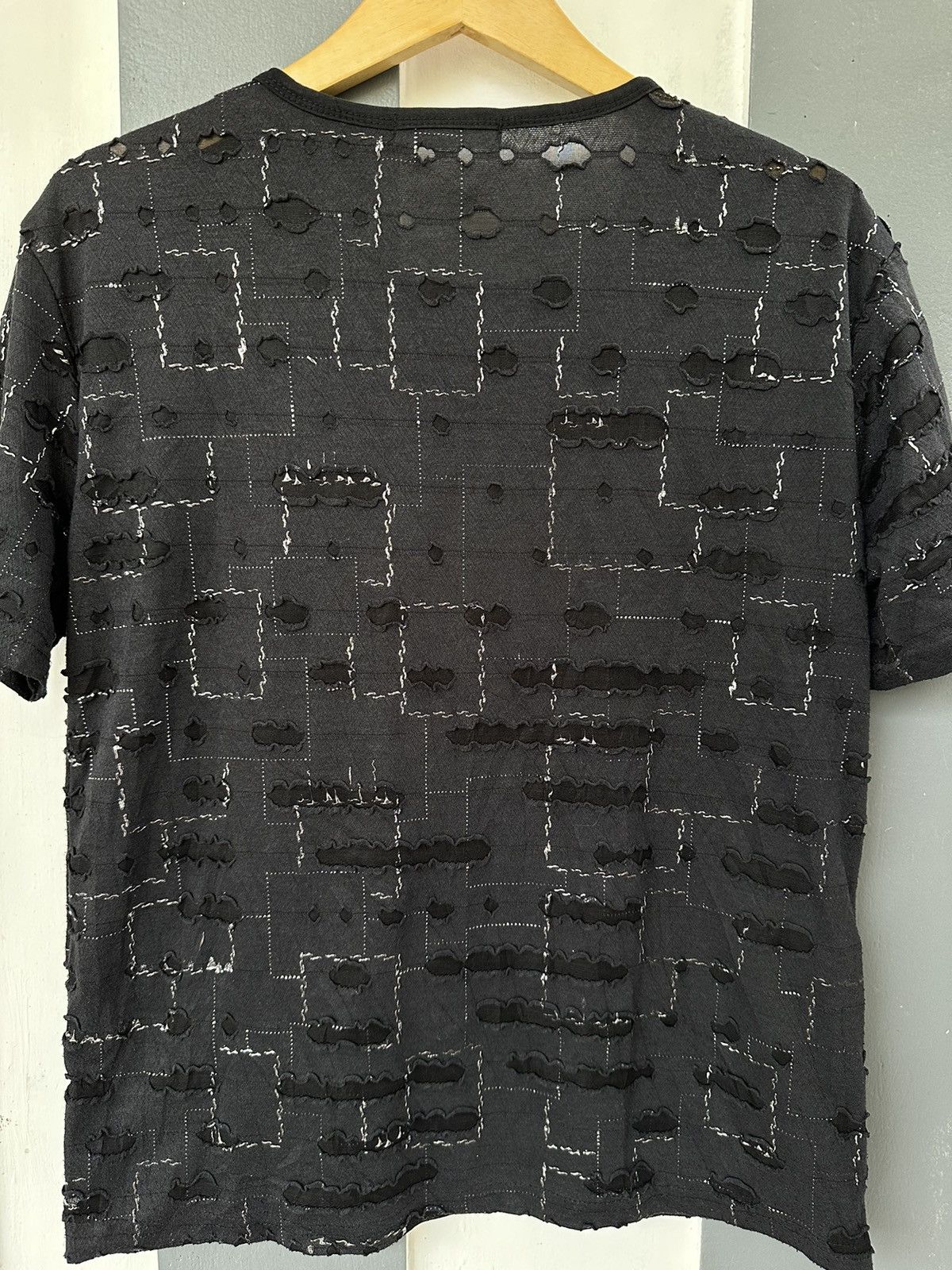 Beauty Beast CRAZY DISTRESSED PUNK STYLED LUO LAN NA TSHIRT Size US M / EU 48-50 / 2 - 5 Thumbnail