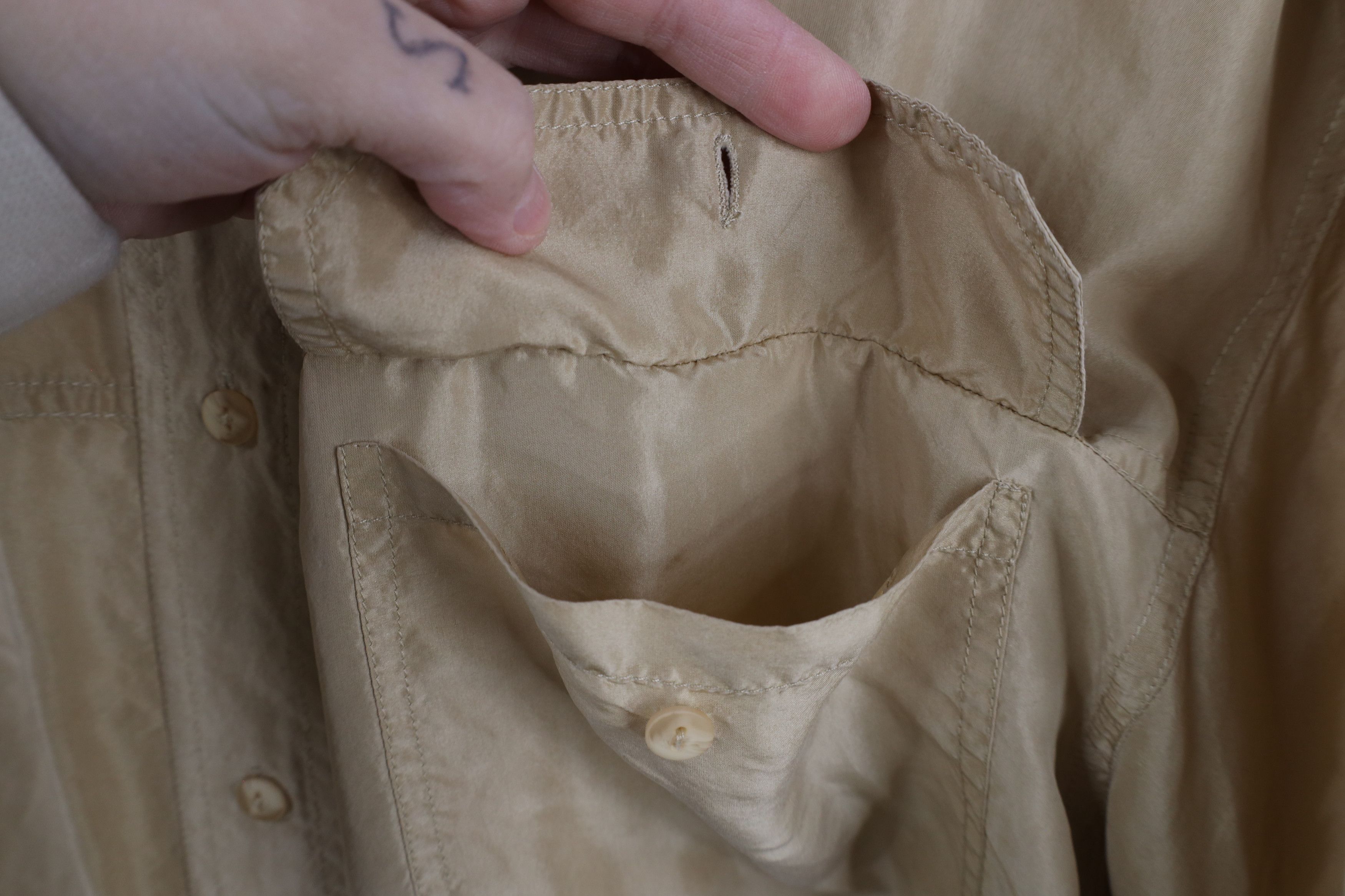 Vintage Vintage 90s Streetwear Baggy Fit Short Sleeve Button Shirt Size L / US 10 / IT 46 - 4 Thumbnail